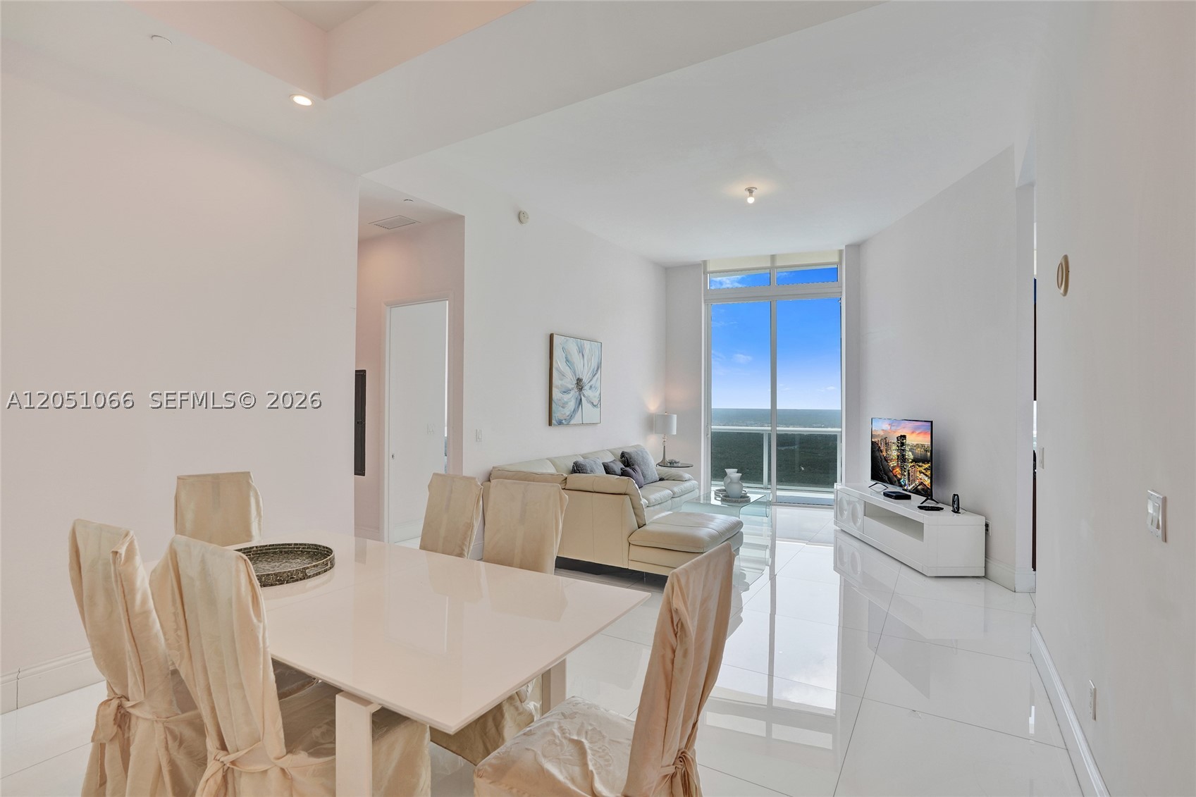 16001 Collins Ave 4305 Property Photo 8
