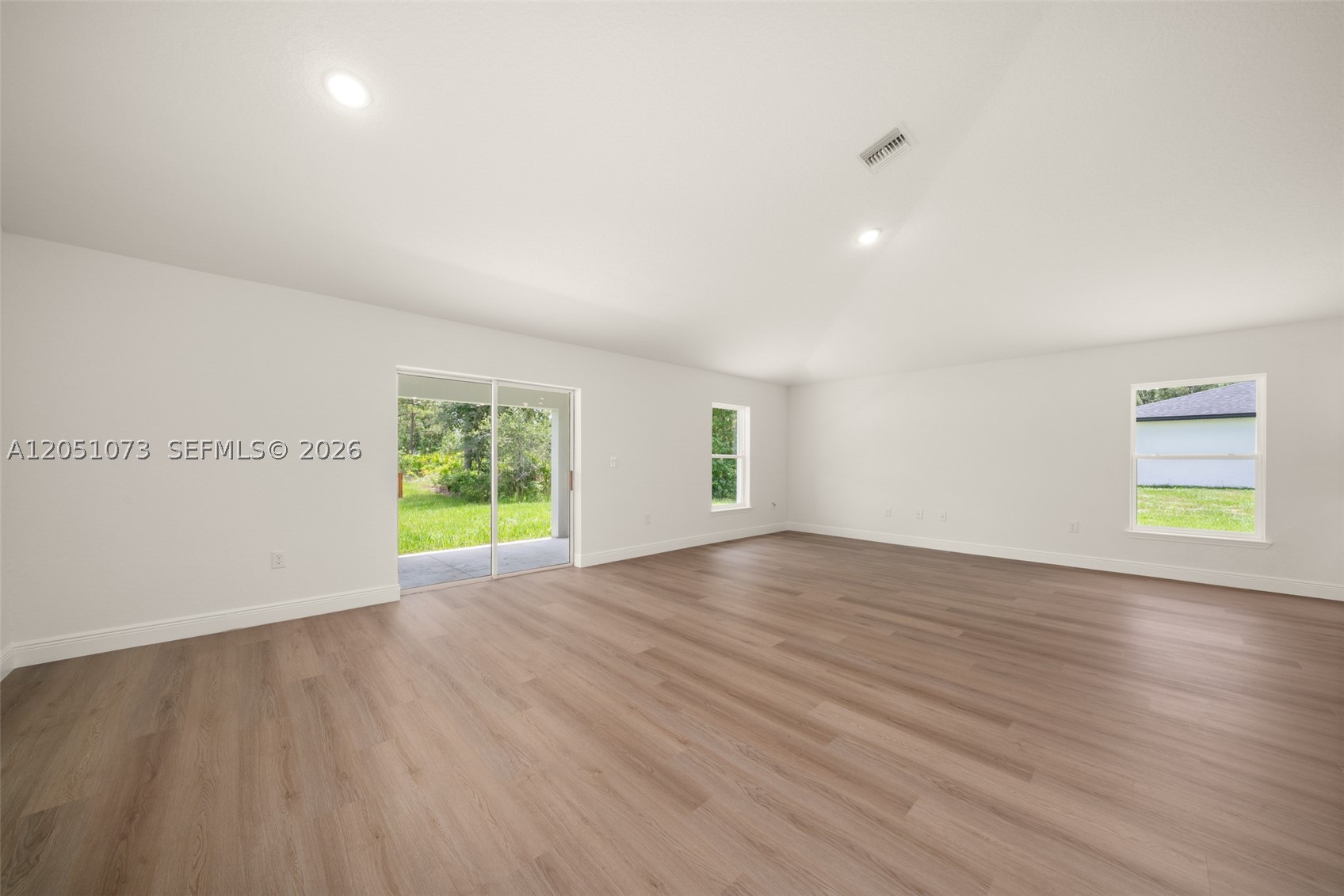5526 Cortez Blvd. Property Photo 9