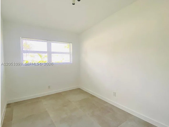 2001 Ne 167th St 1 Property Photo 19