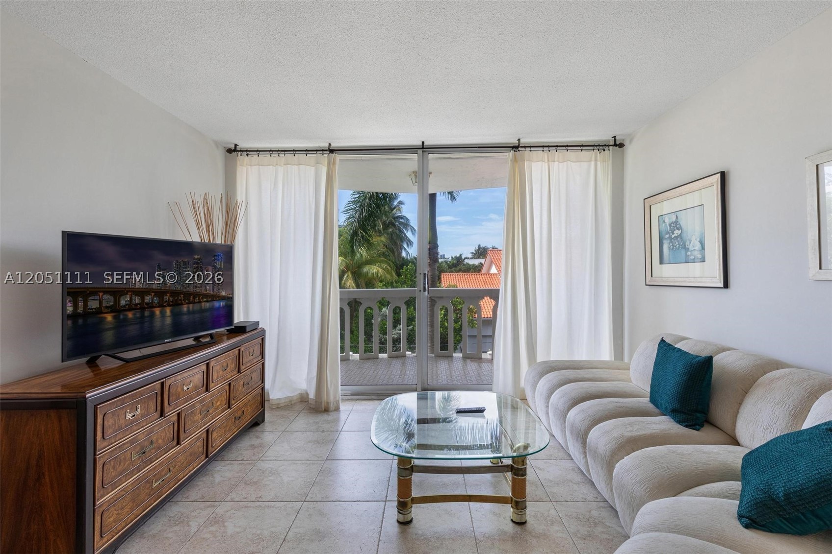 3199 S Ocean Dr 305 Property Photo 1