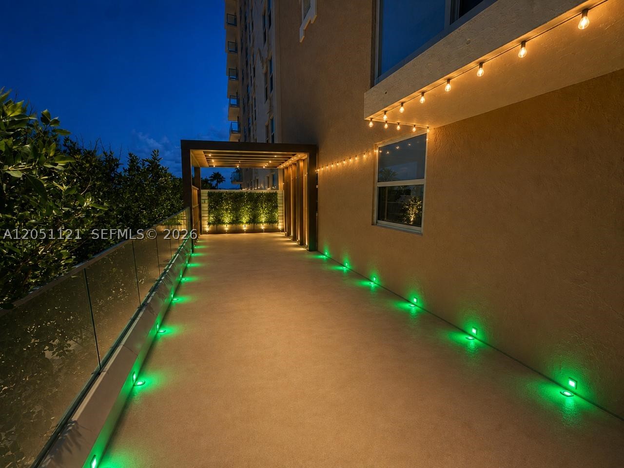1912 S Ocean Dr 2C Property Photo 1