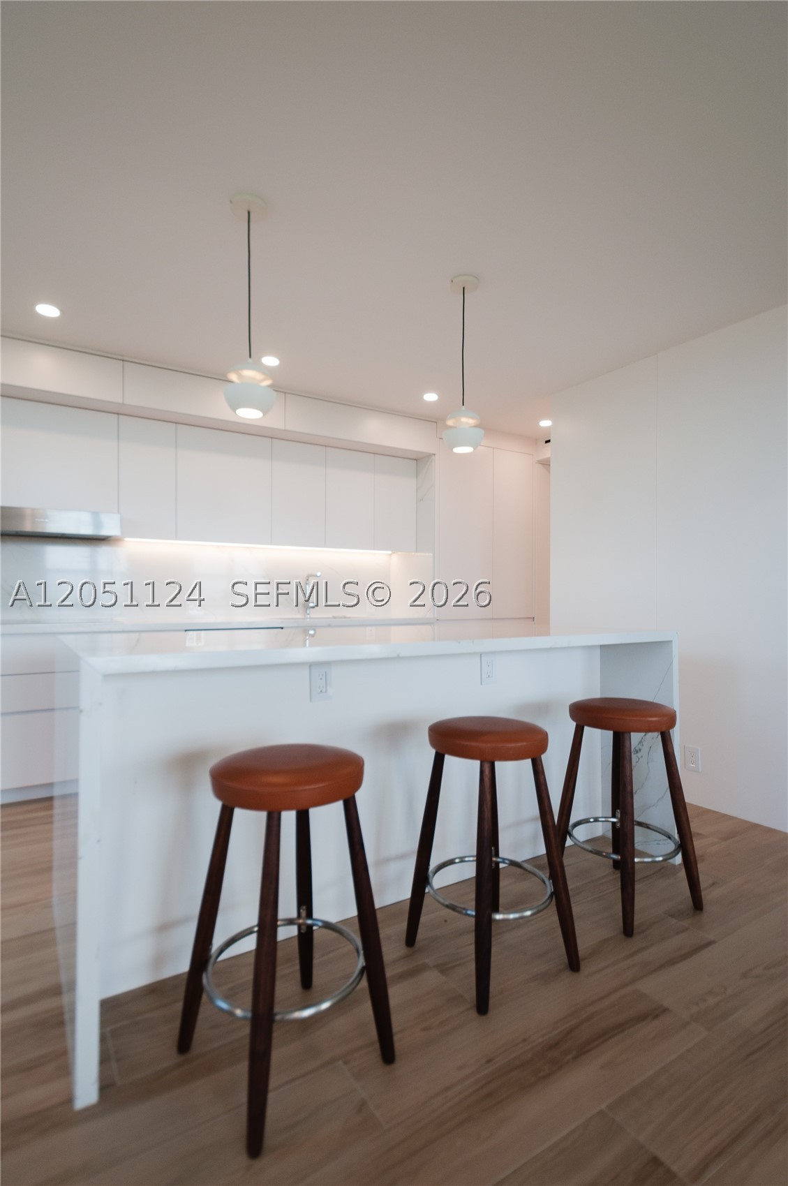 1121 Crandon Blvd D301 Property Photo 16