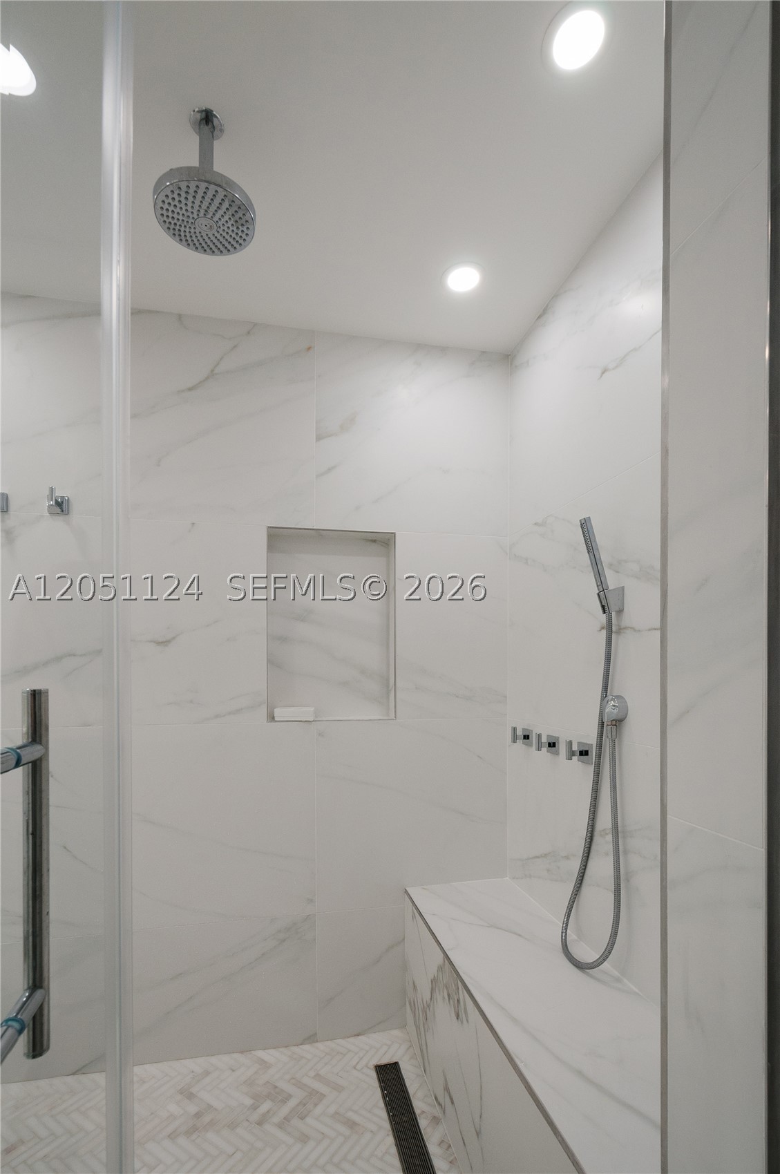 1121 Crandon Blvd D301 Property Photo 32