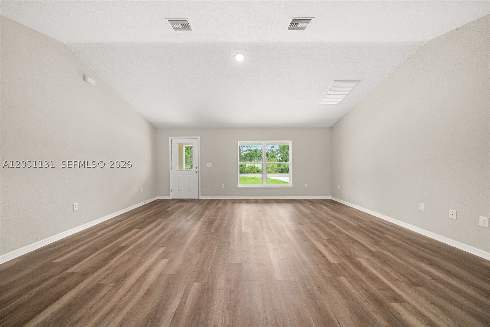5652 Cortez Blvd. Property Photo 5