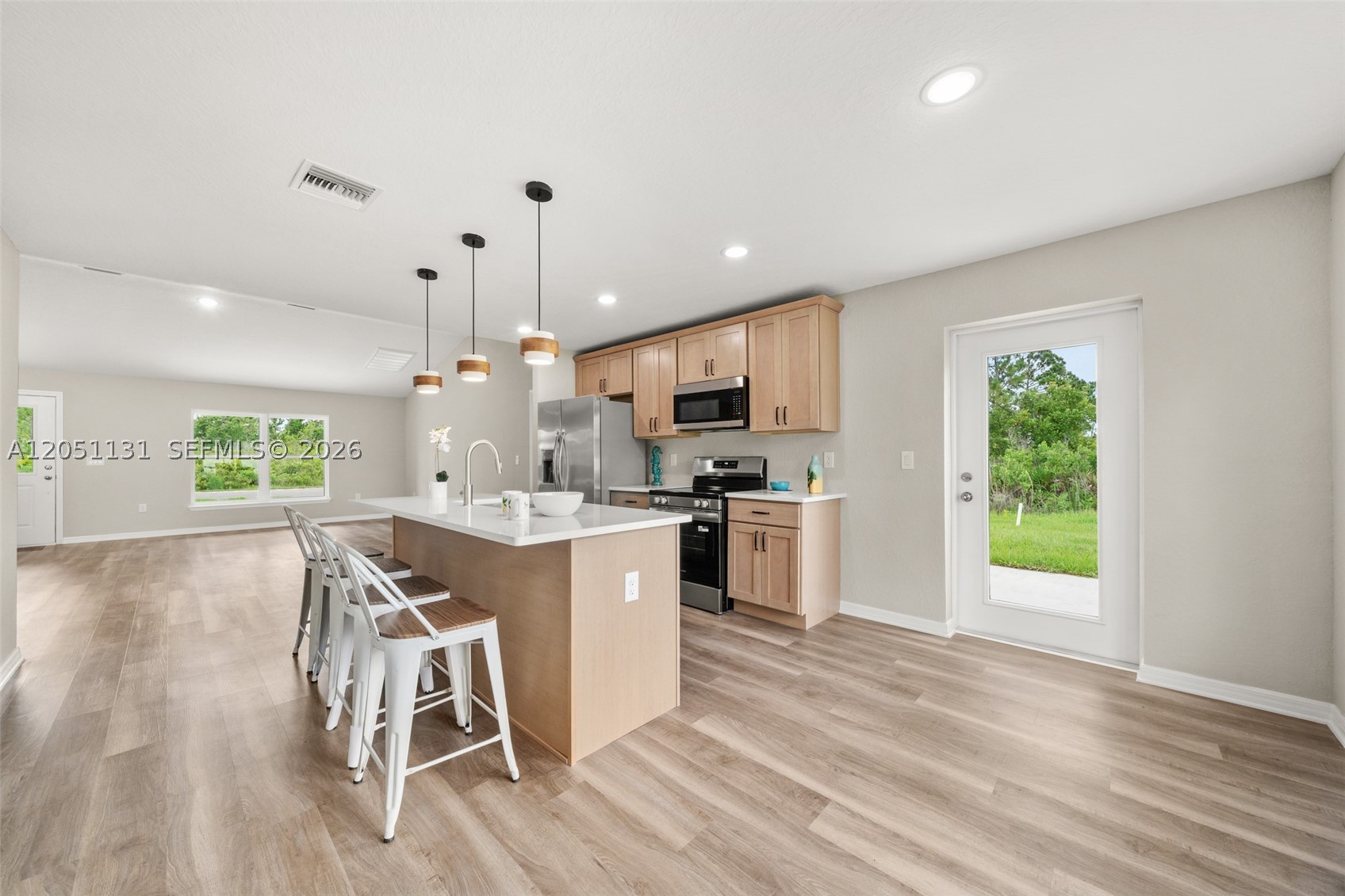 5652 Cortez Blvd. Property Photo 8