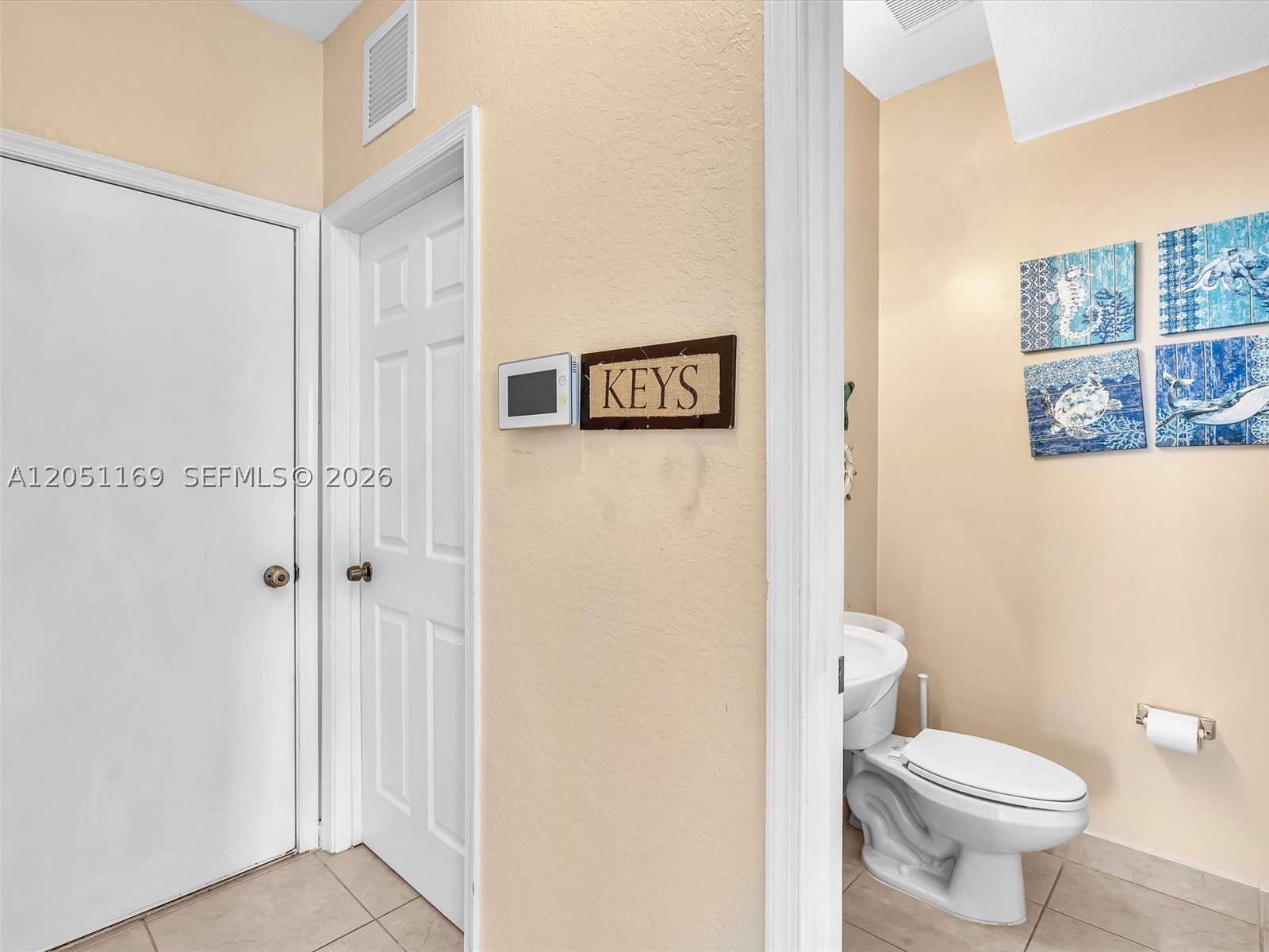912 Nw 204th St Property Photo 15