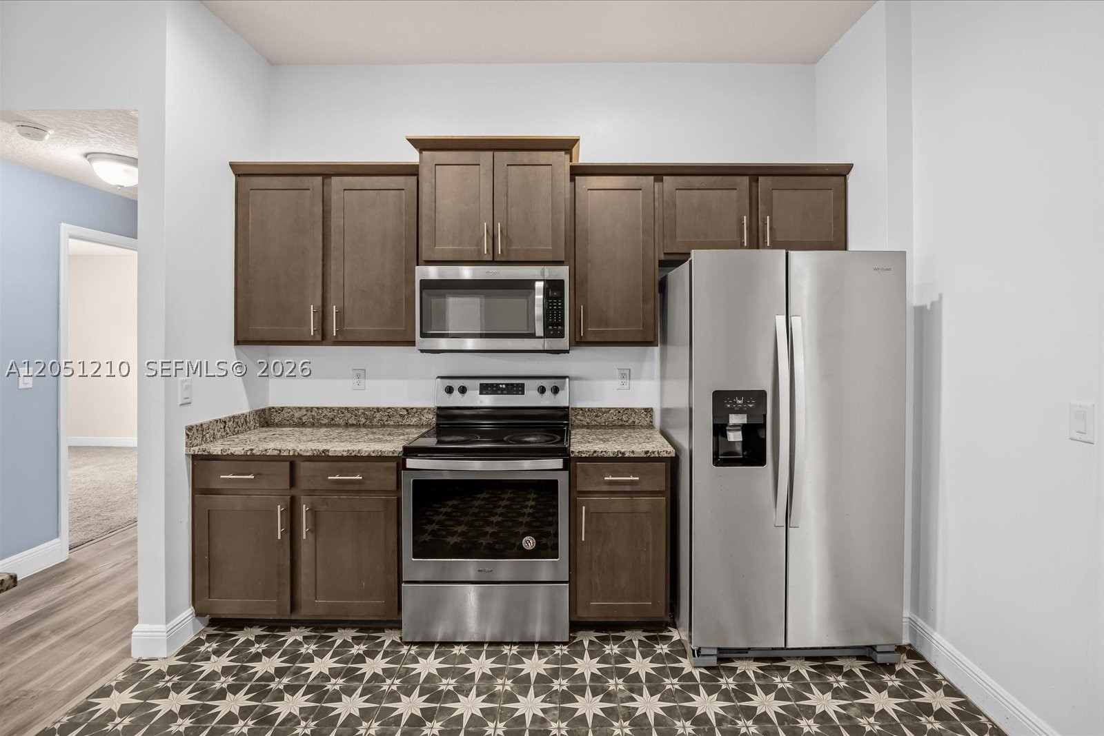 4900 Nw Ironton Ave Property Photo 11