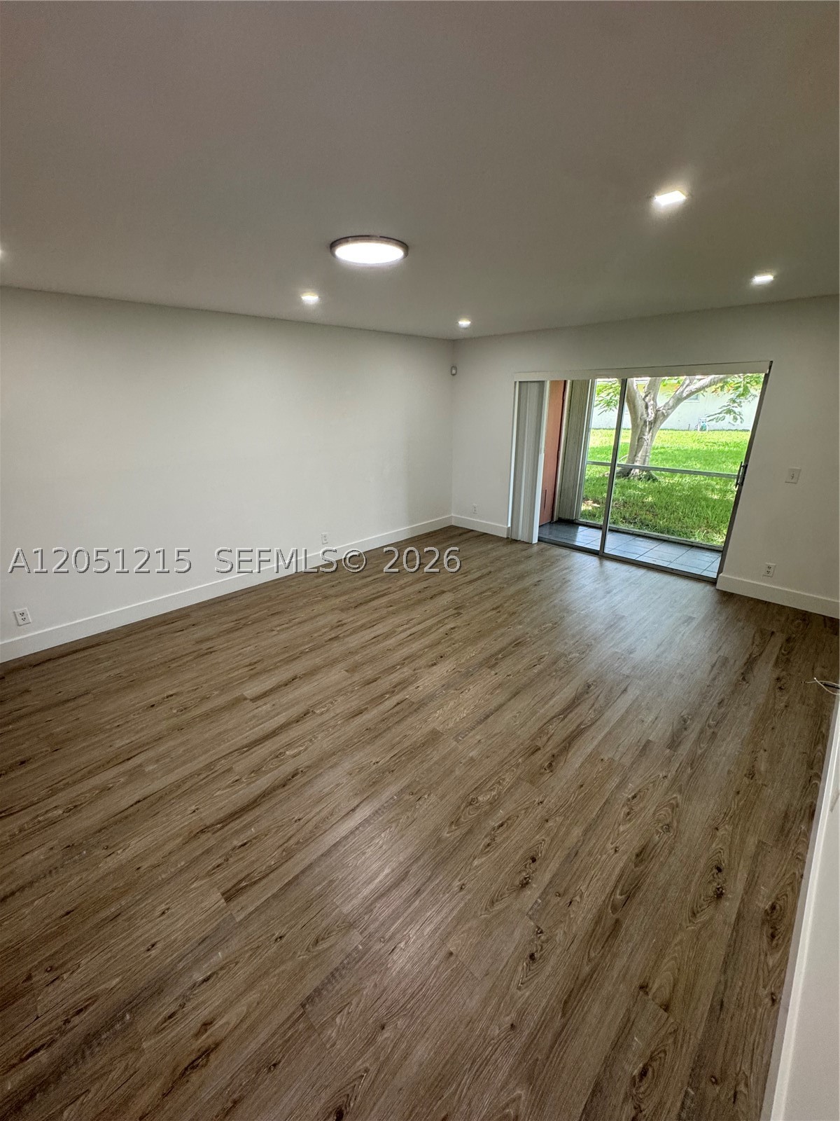 9937 Three Lakes Cir 14d Property Photo 17