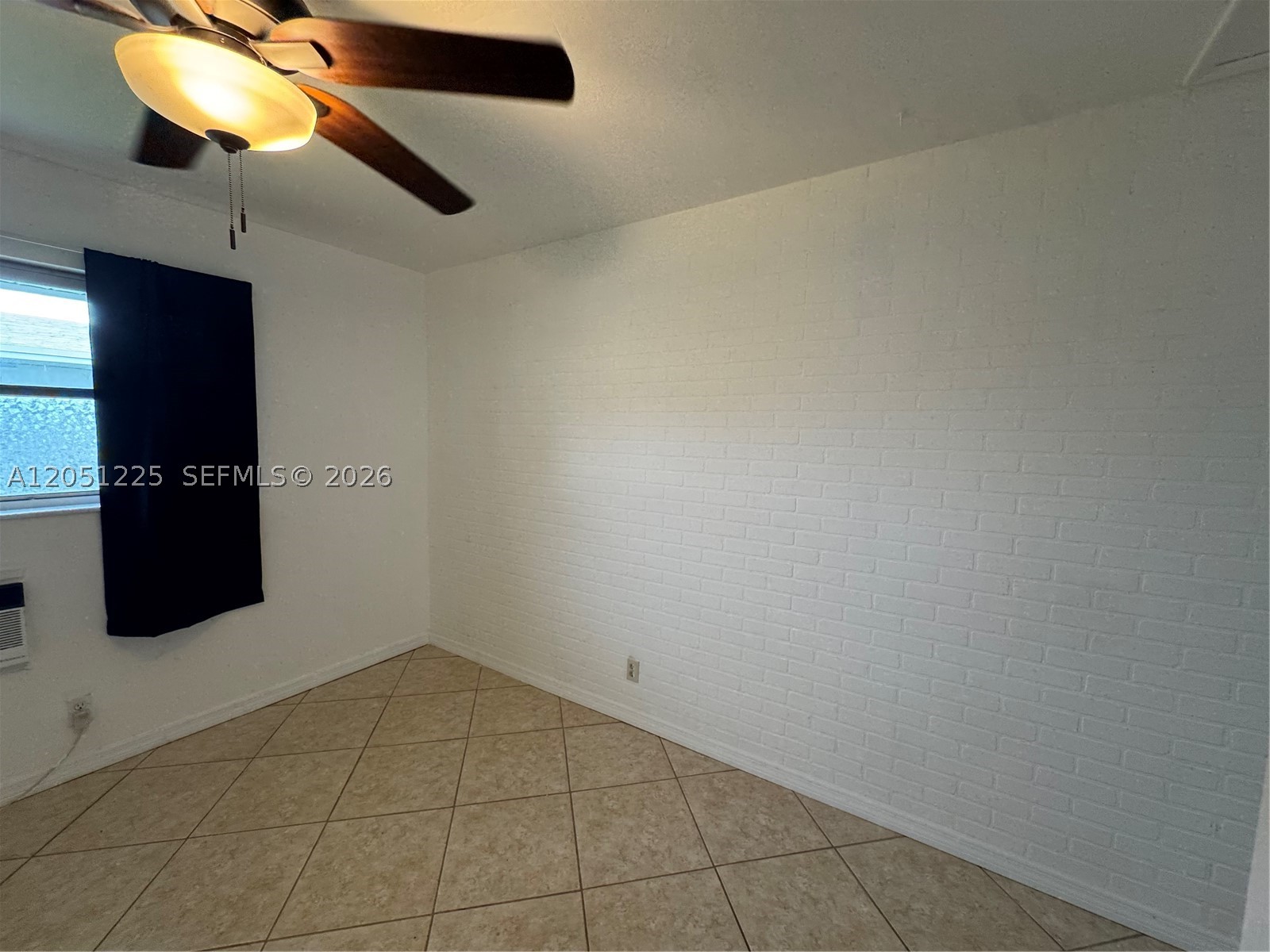 2241 Monroe St 8 Property Photo 3