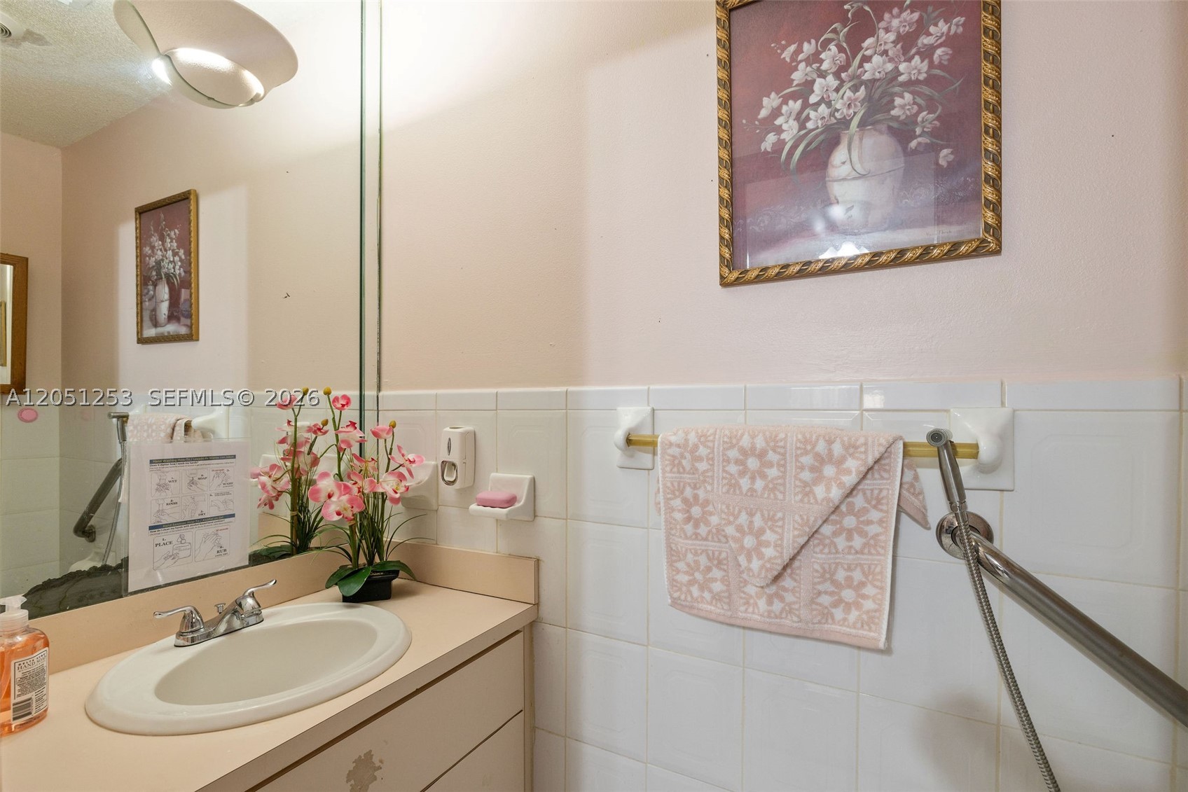 A12051253 Property Photo 13