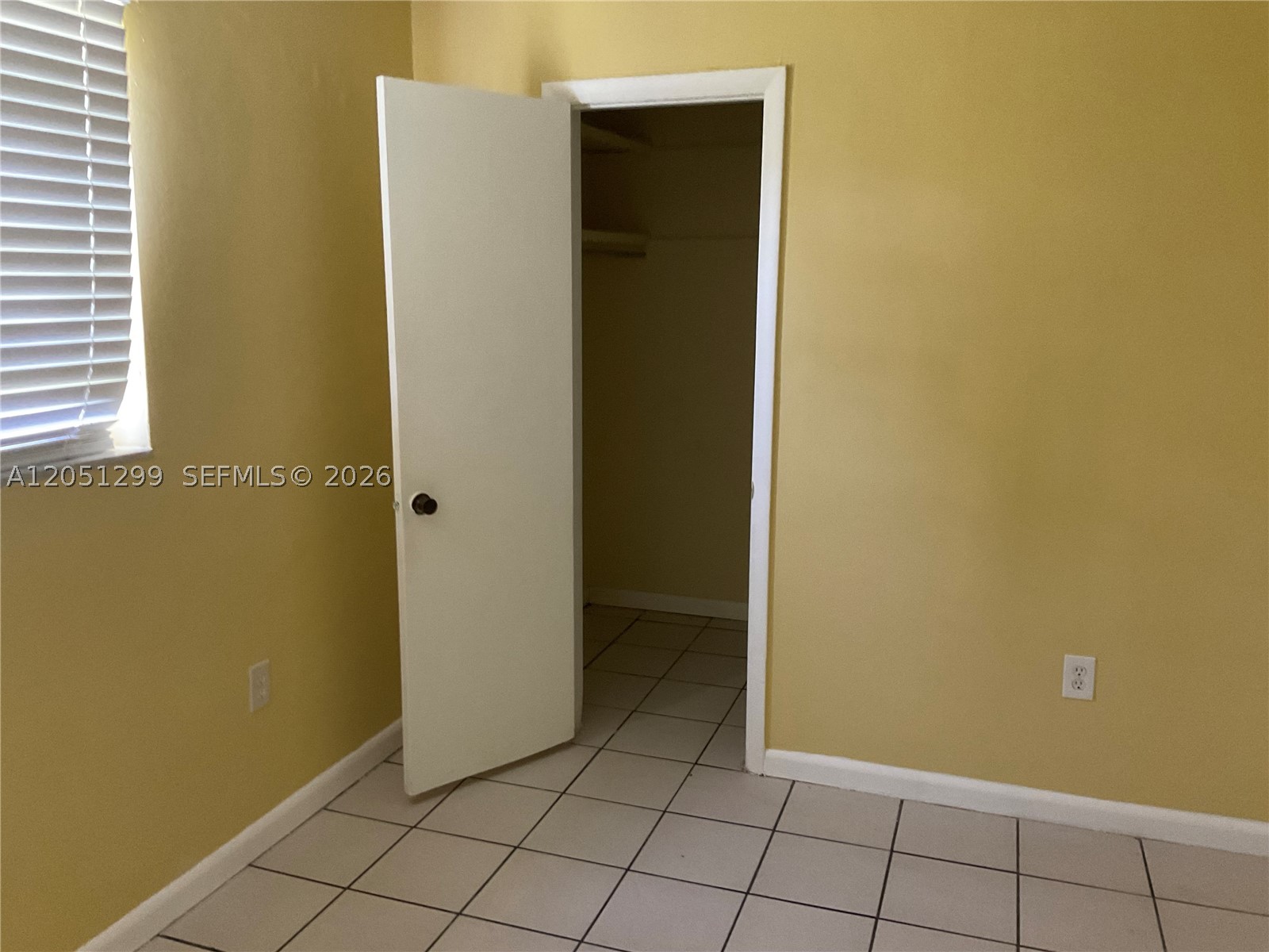 1195 Nw 100th Ter 1 Property Photo 8
