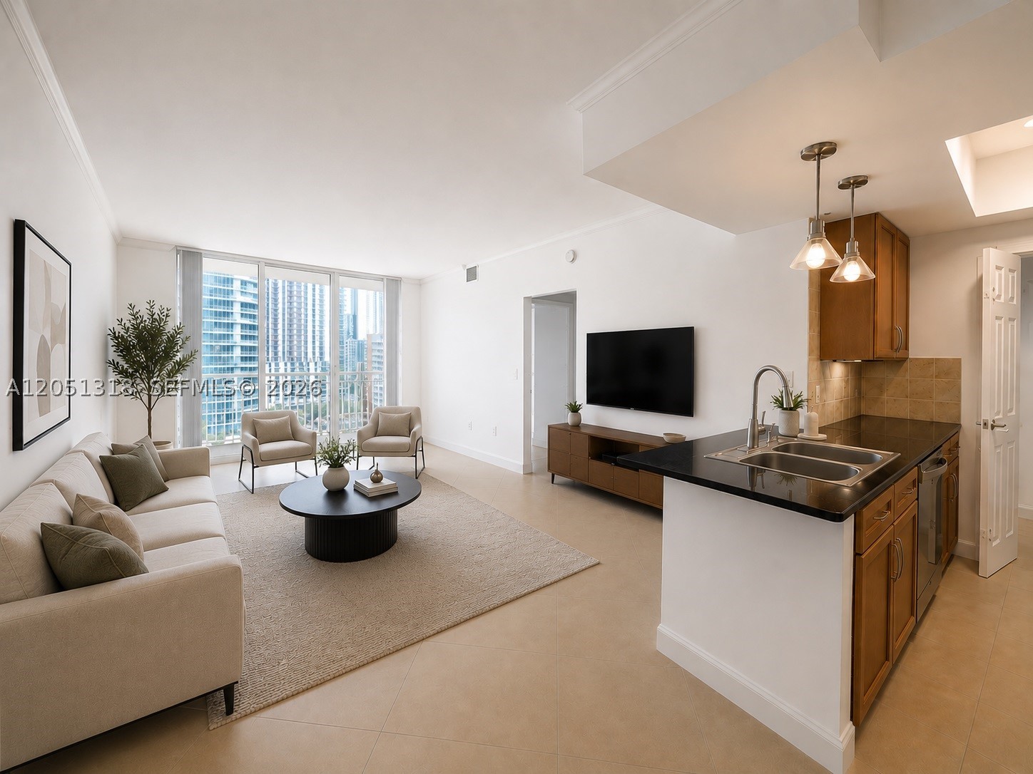 2000 N Bayshore Dr 1107 Property Photo 6
