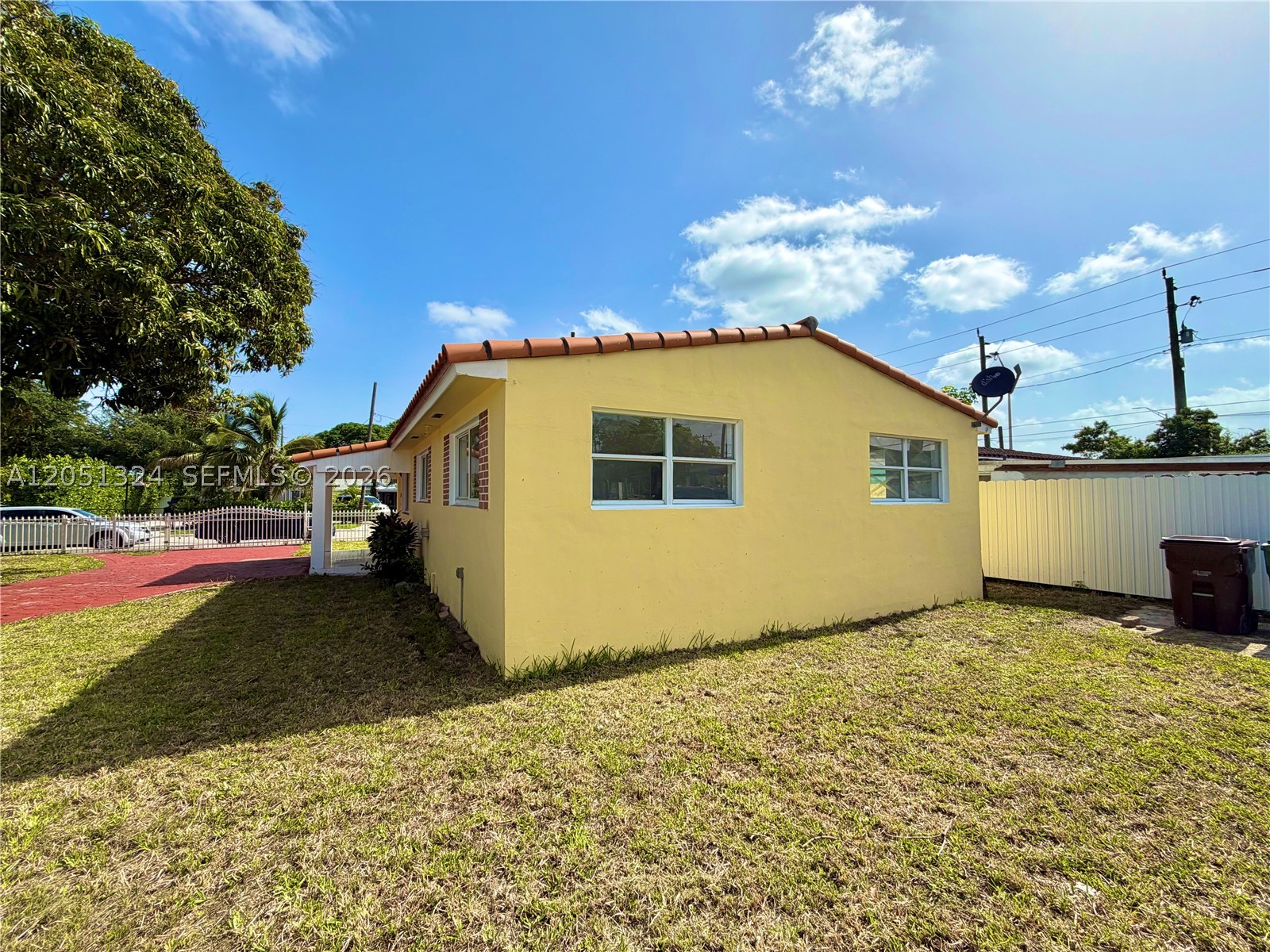 685 Se Park Dr Property Photo 35