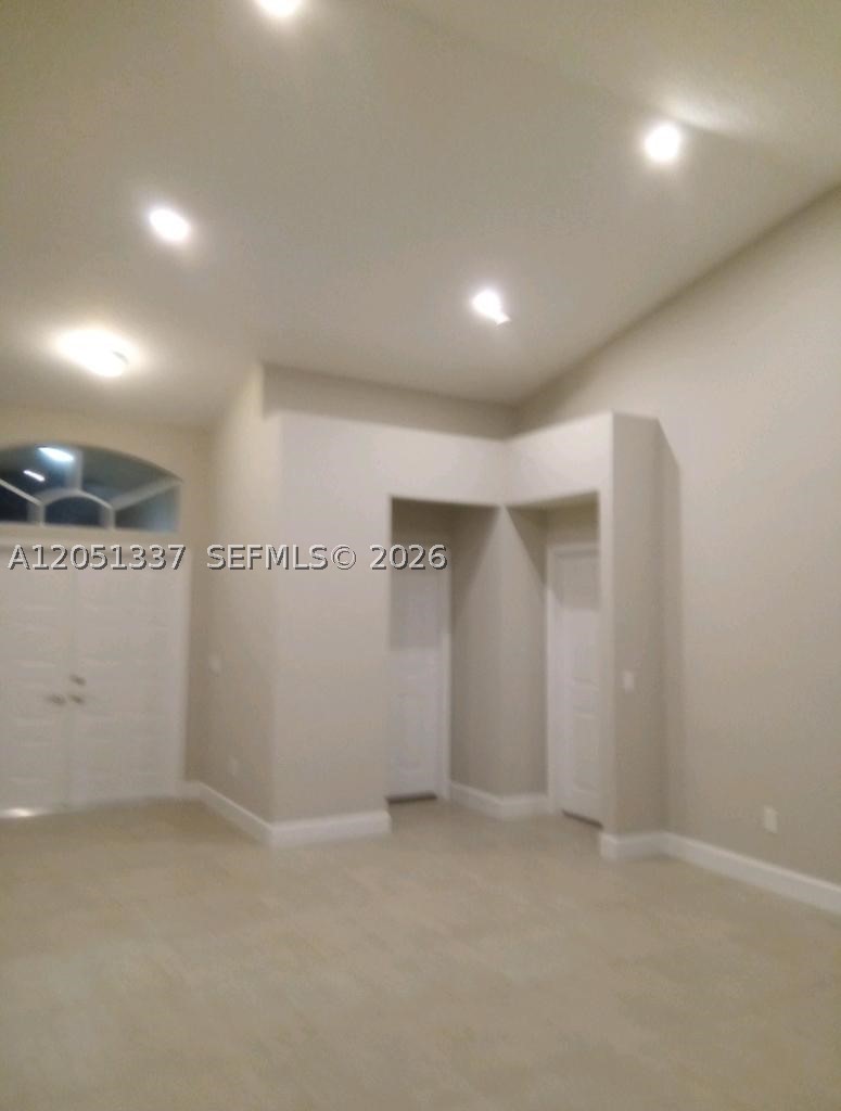 9367 Lake Serena Property Photo 6