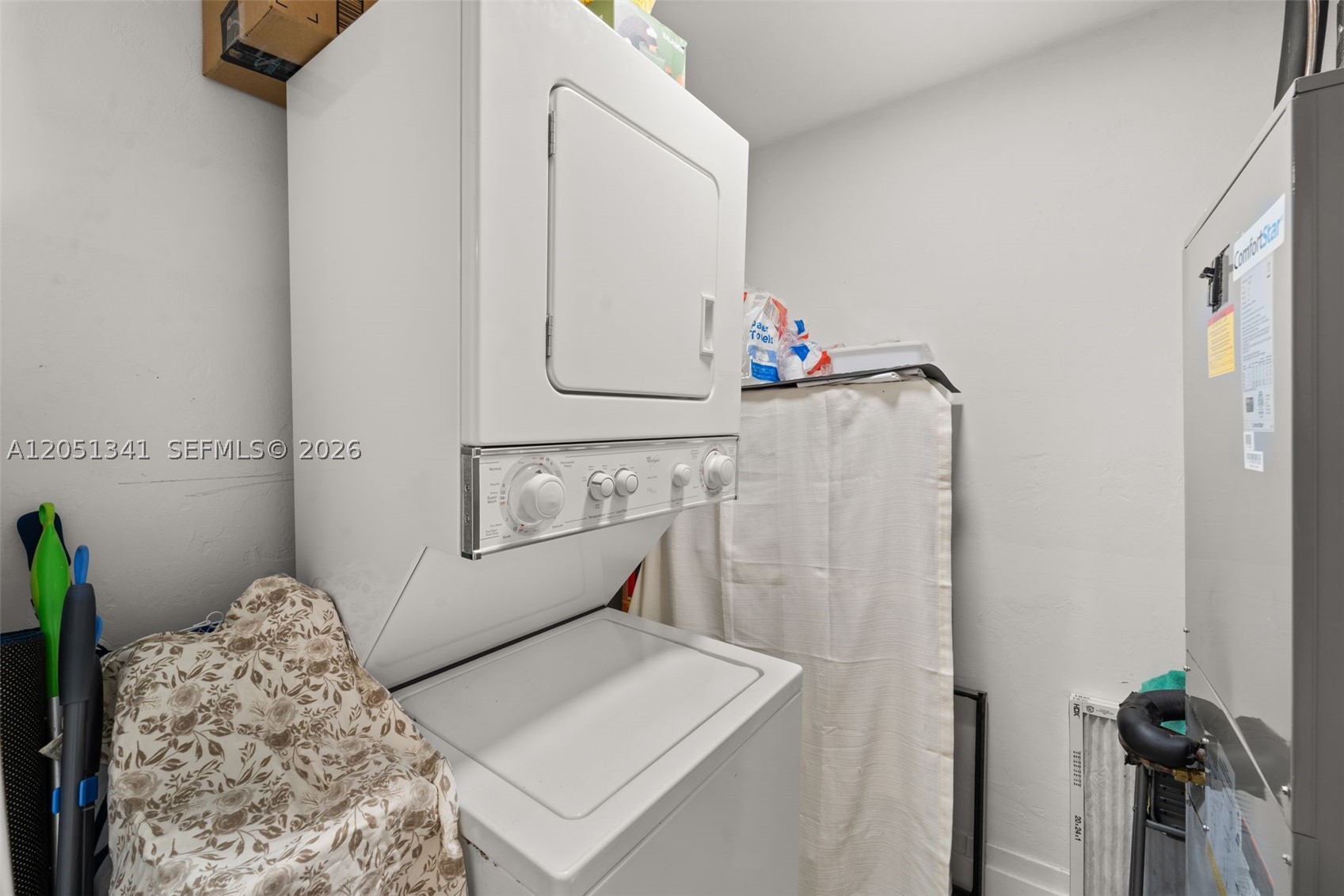 349 Nw 41st St Property Photo 8
