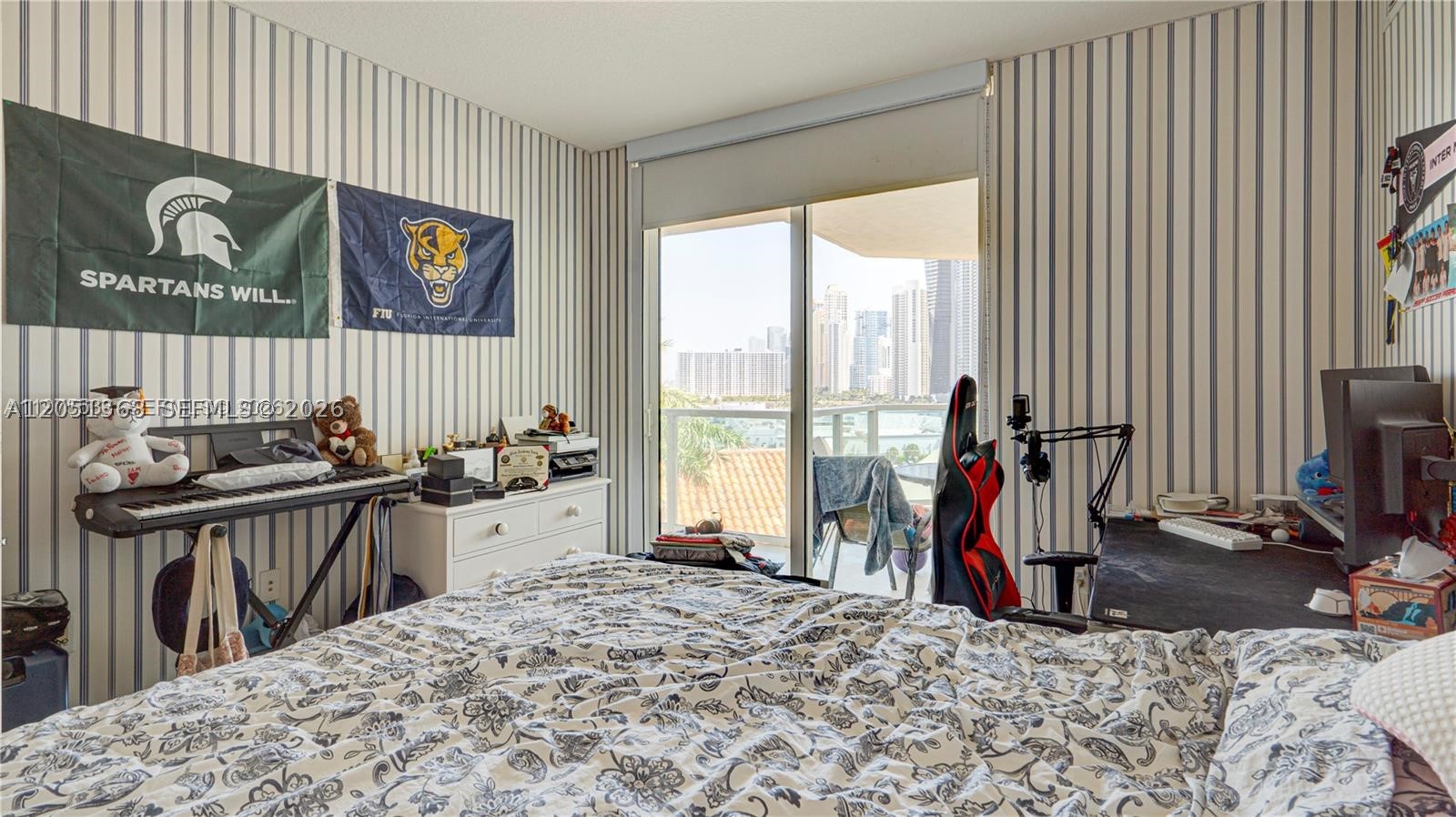 200 Sunny Isles Blvd 2-801 Property Photo 12
