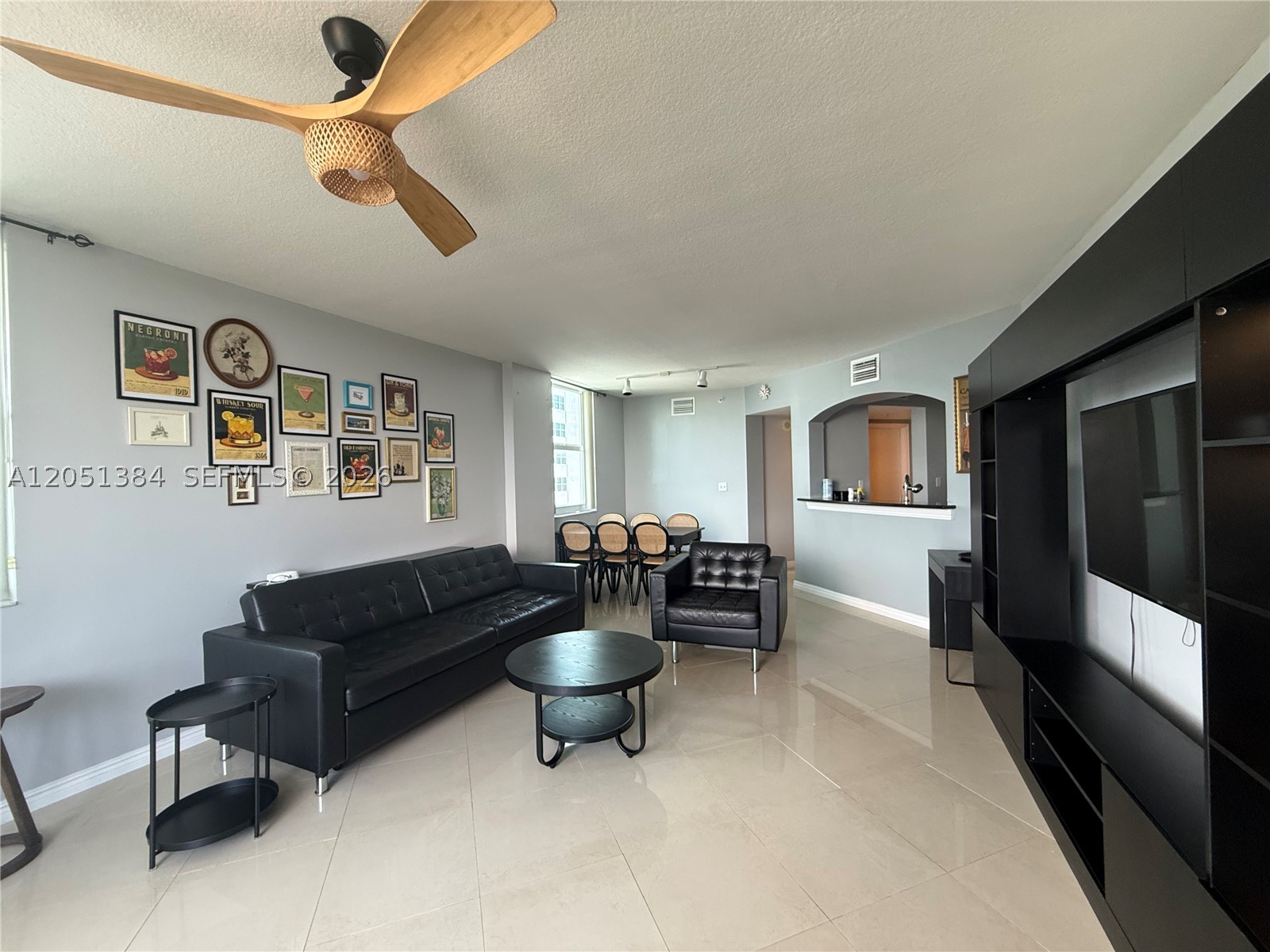 9201 Collins Ave 521 Property Photo 5