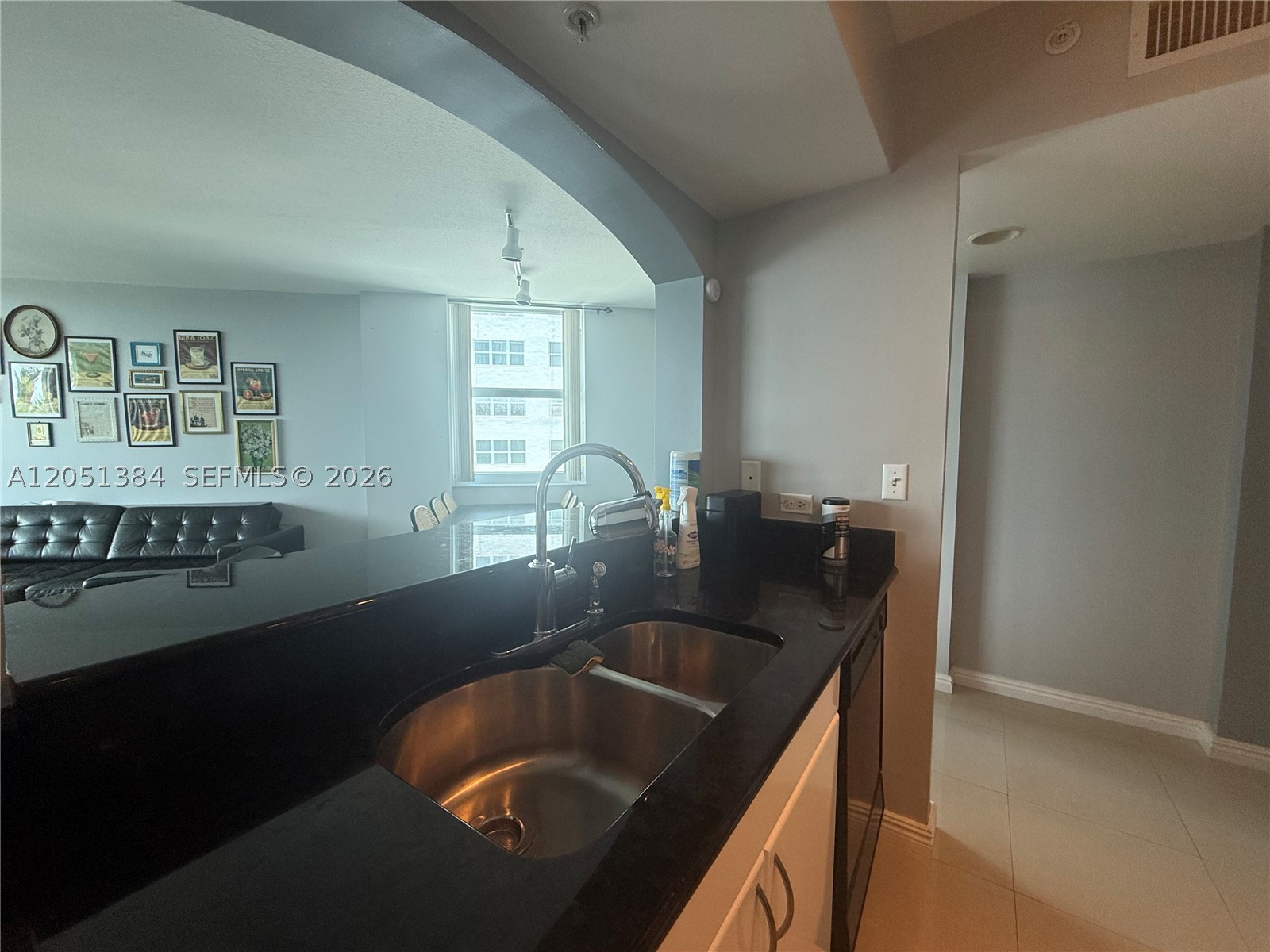 9201 Collins Ave 521 Property Photo 12