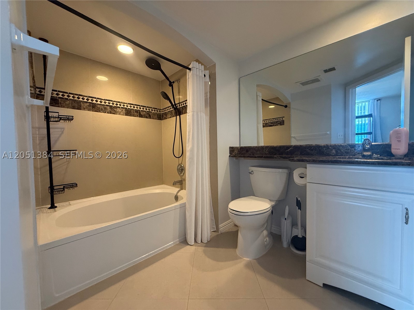 9201 Collins Ave 521 Property Photo 16