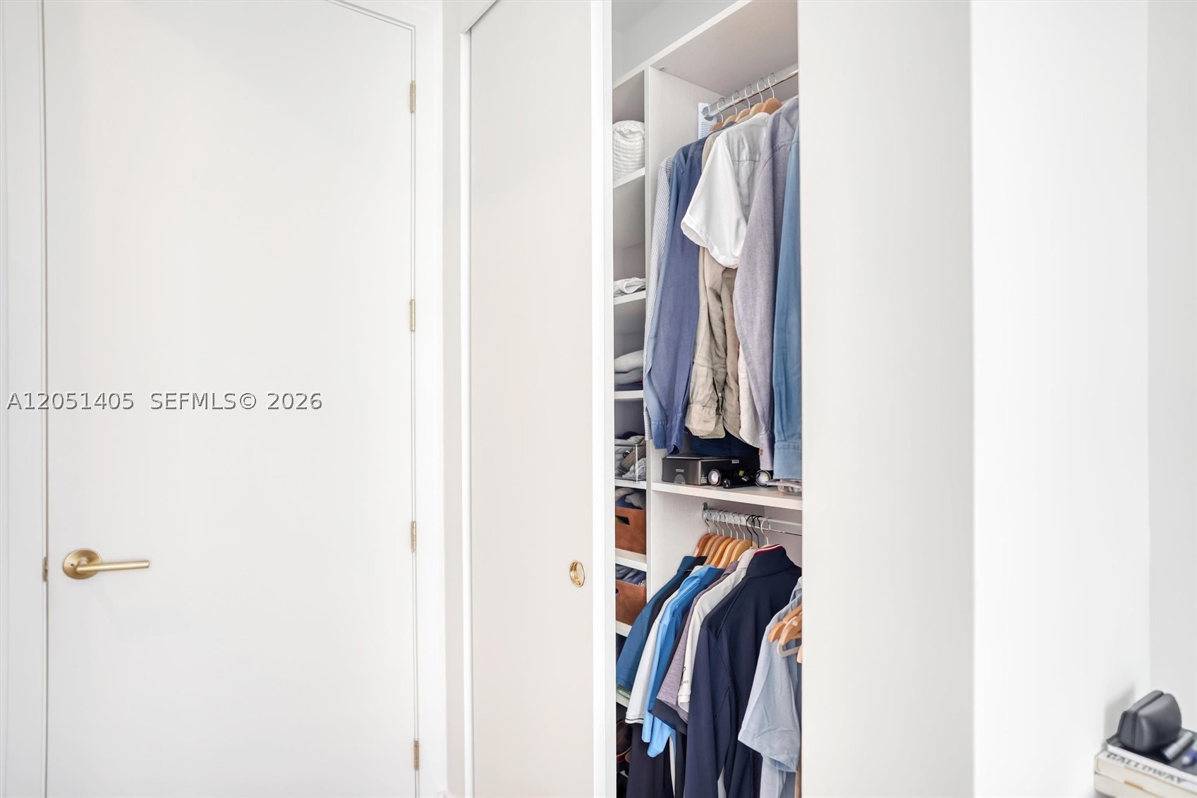 2655 S Bayshore Dr 1805 Property Photo 18