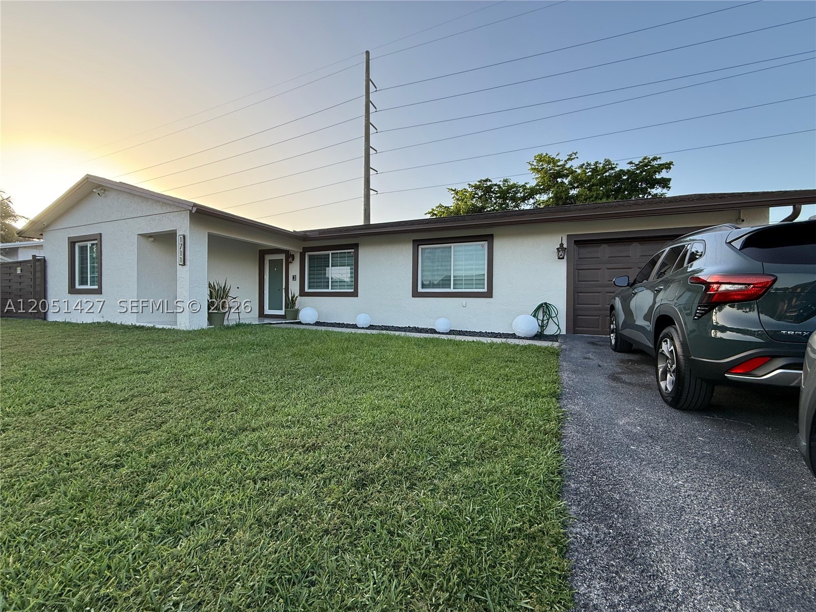 1711 N Anhinga Ln Property Photo 1