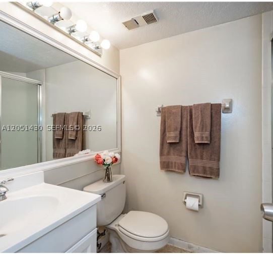 212 Lake Pointe Dr 112 Property Photo 6