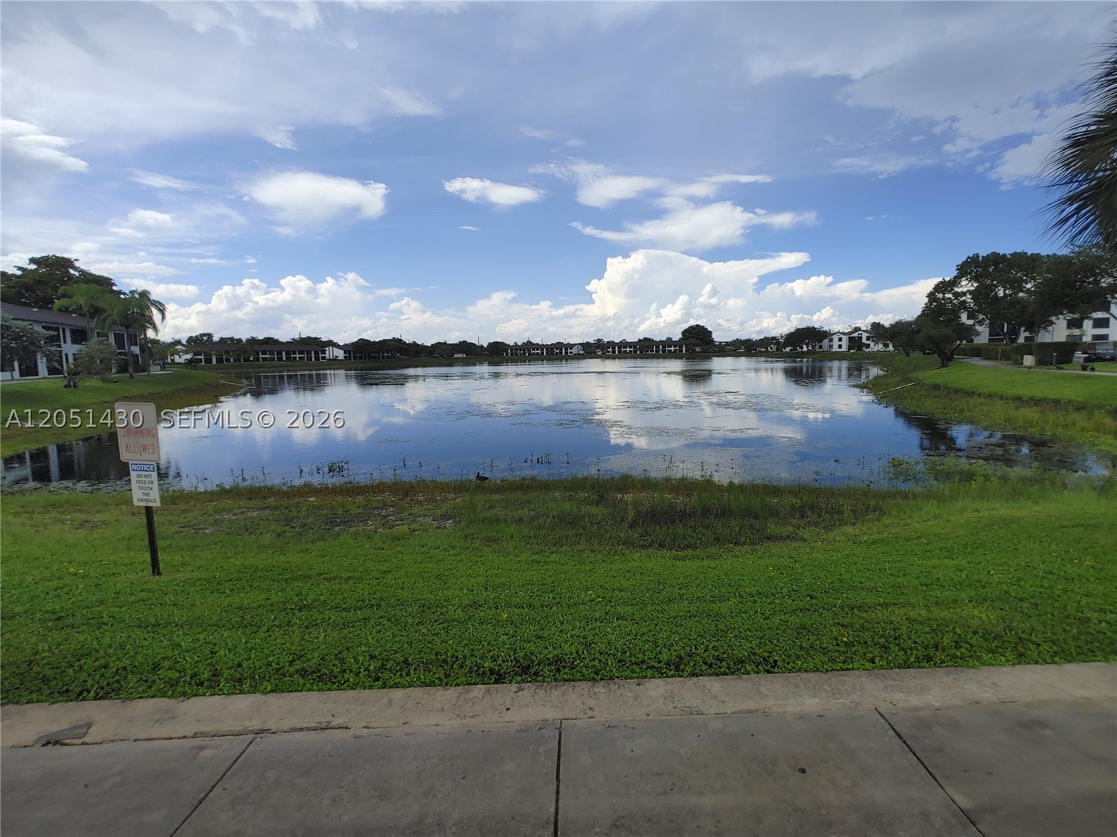 212 Lake Pointe Dr 112 Property Photo 28