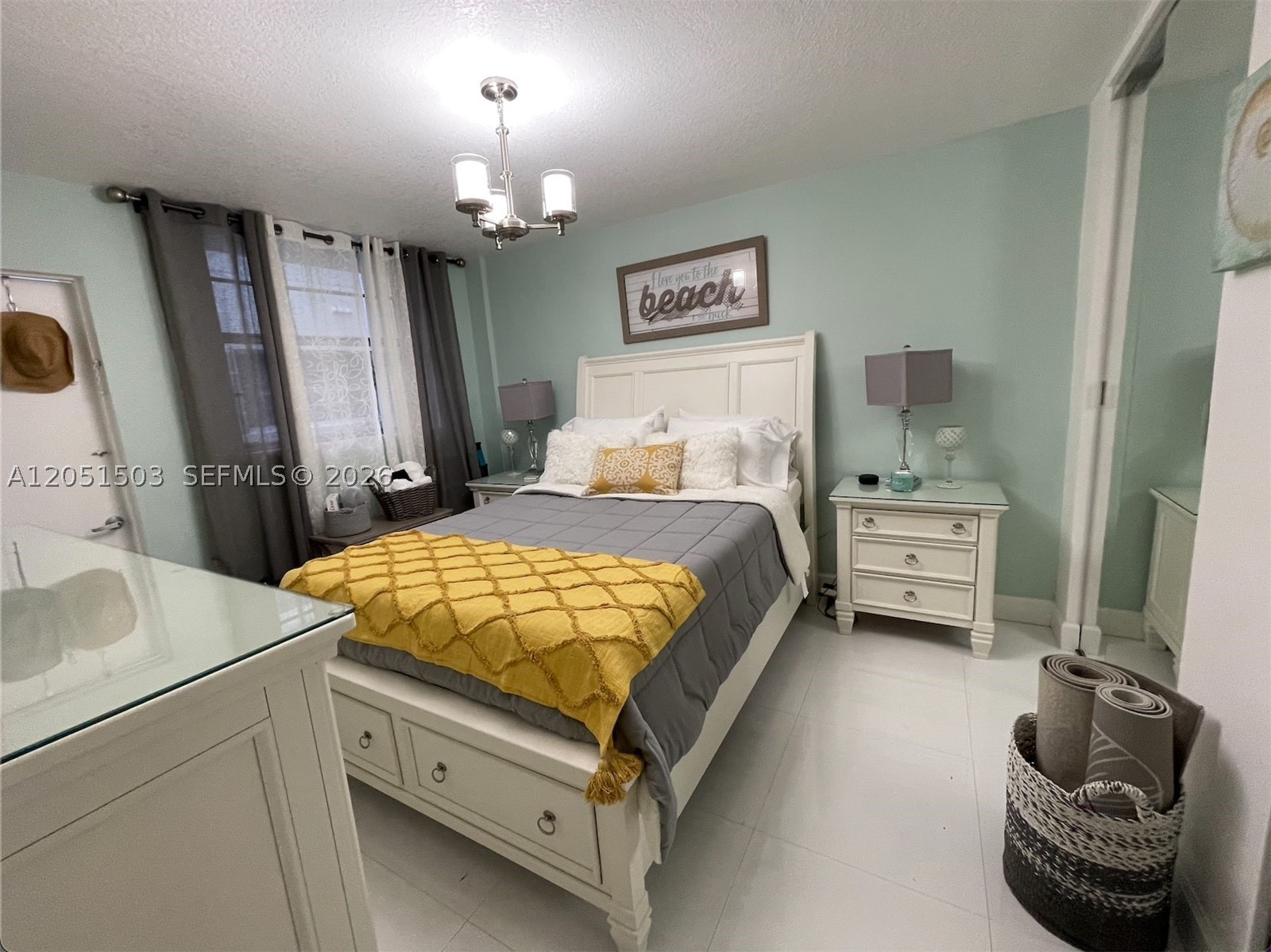 335 Collins Ave 203 Property Photo 4