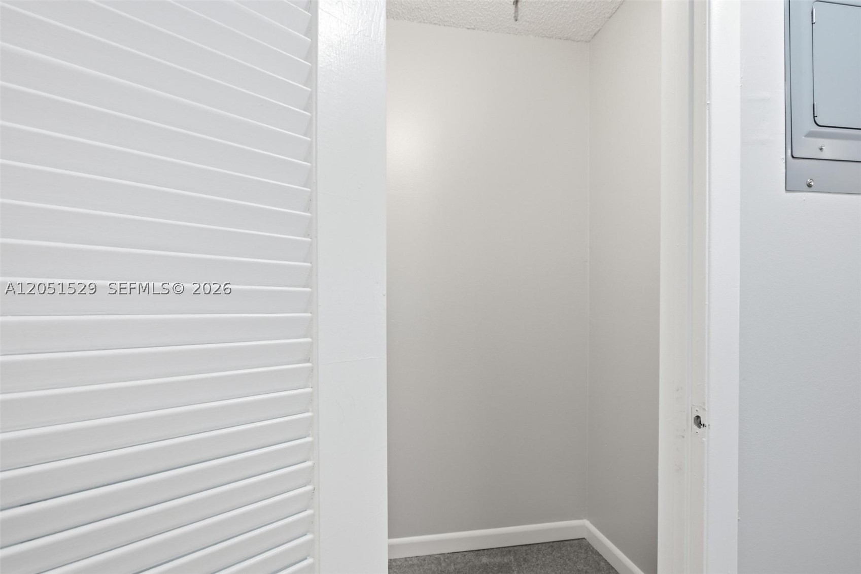 186 Ventnor L L Property Photo 12