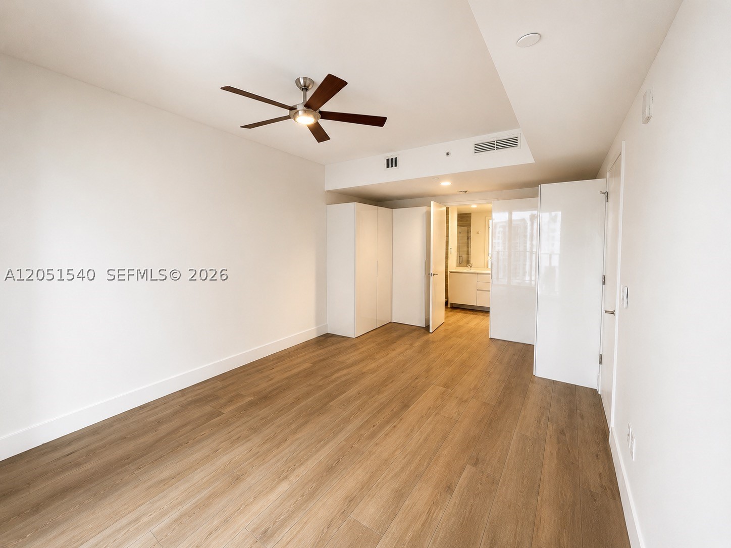 1010 Brickell Ave 3309 Property Photo 5