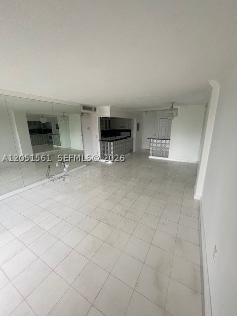 150 Se 25th Rd 4i Property Photo 2