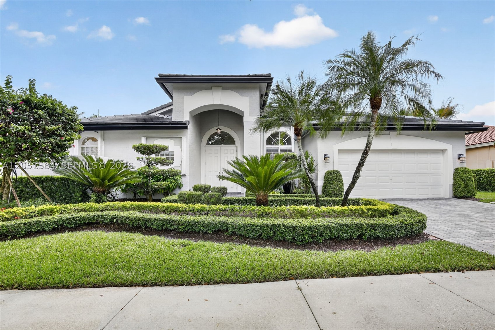 1164 Ginger Circle Property Photo 1