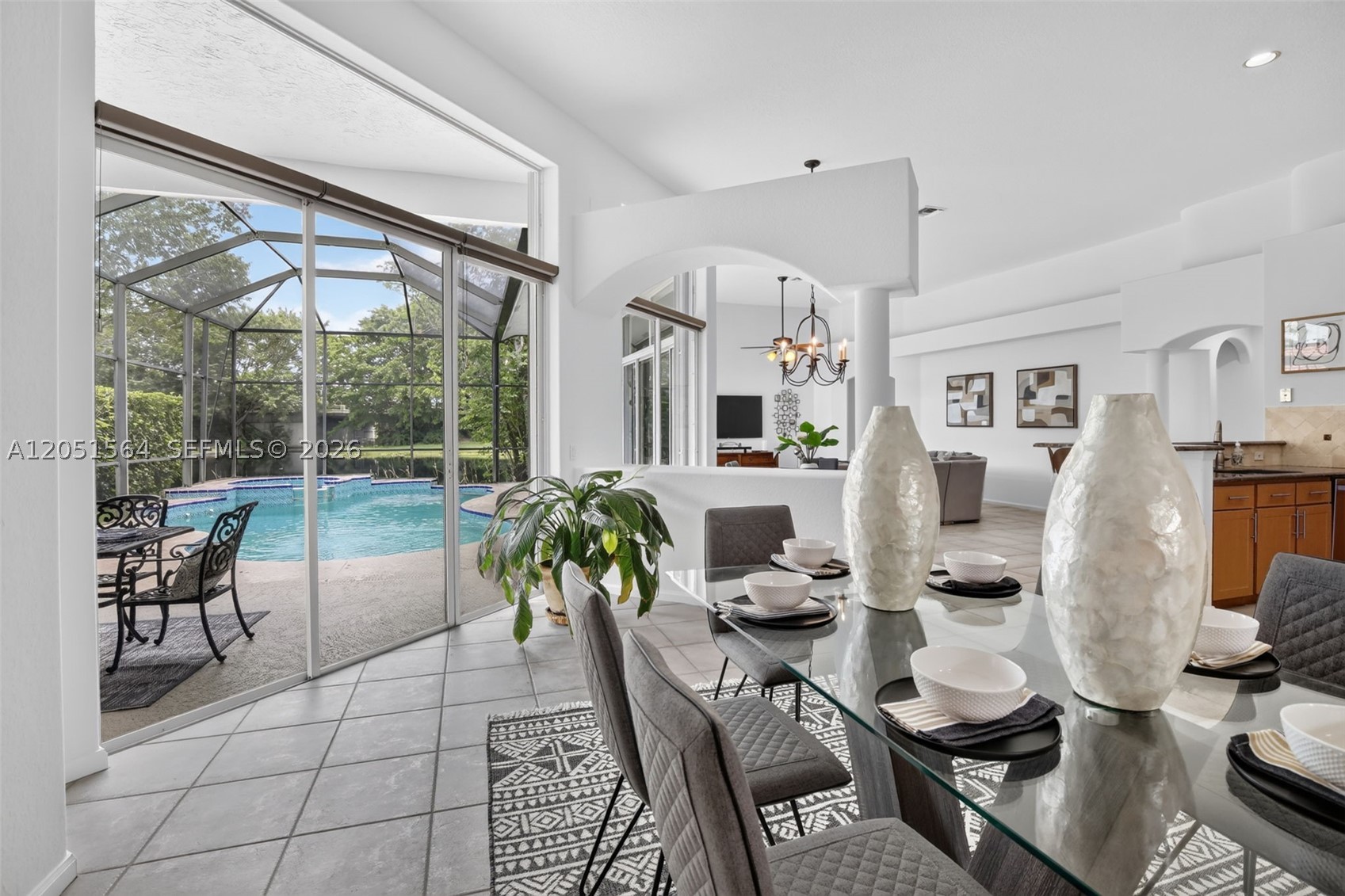1164 Ginger Circle Property Photo 6