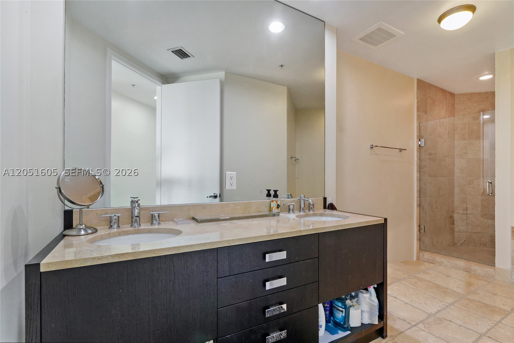 18201 Collins Ave 4209a Property Photo 10