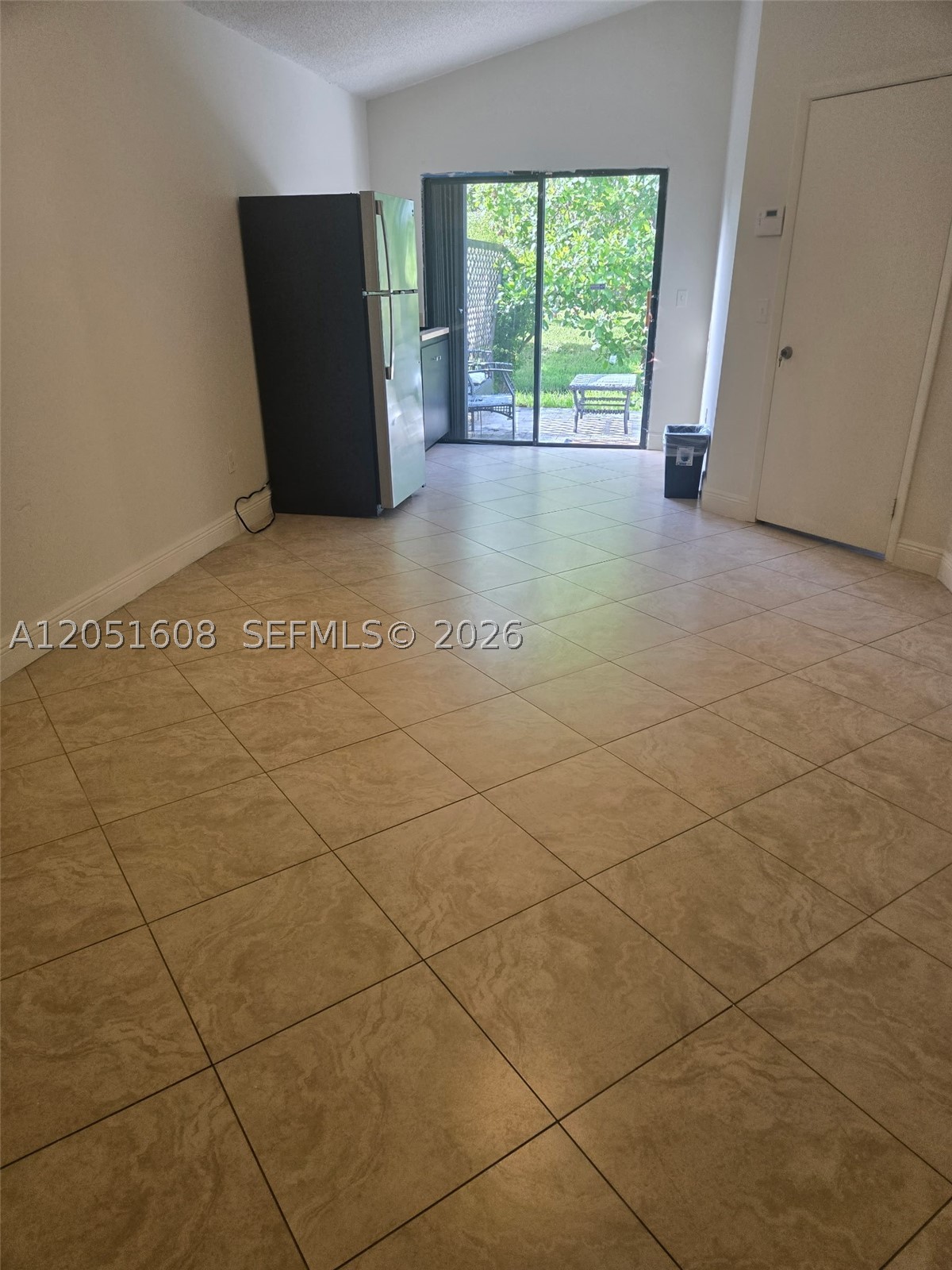 818 E Palm Run Dr 0 Property Photo 1