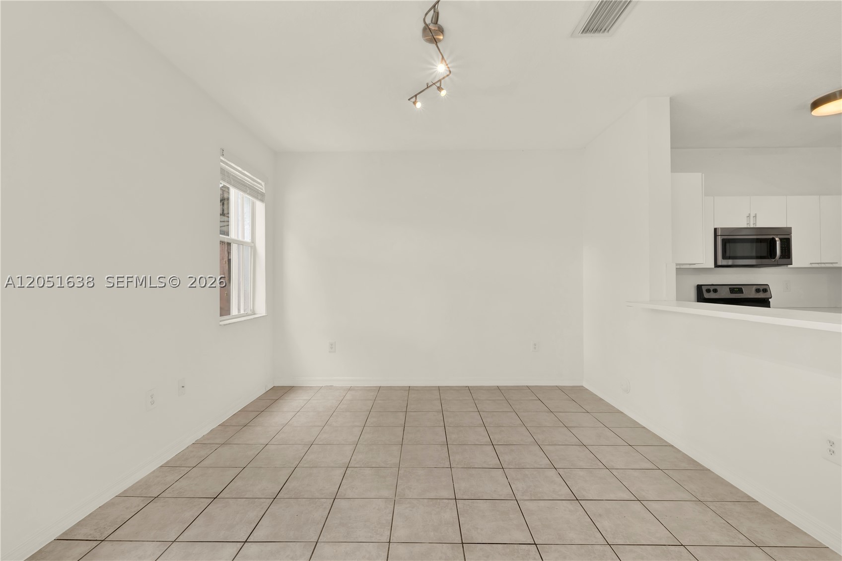 11416 Nw 43rd Ter Property Photo 14