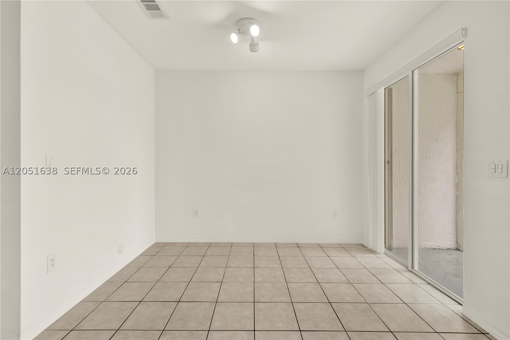 11416 Nw 43rd Ter Property Photo 16