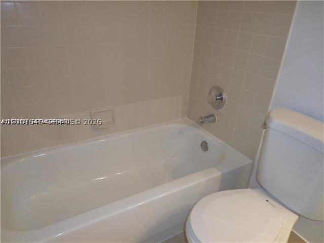 5200 Nw 31st Ave 214 Property Photo 6