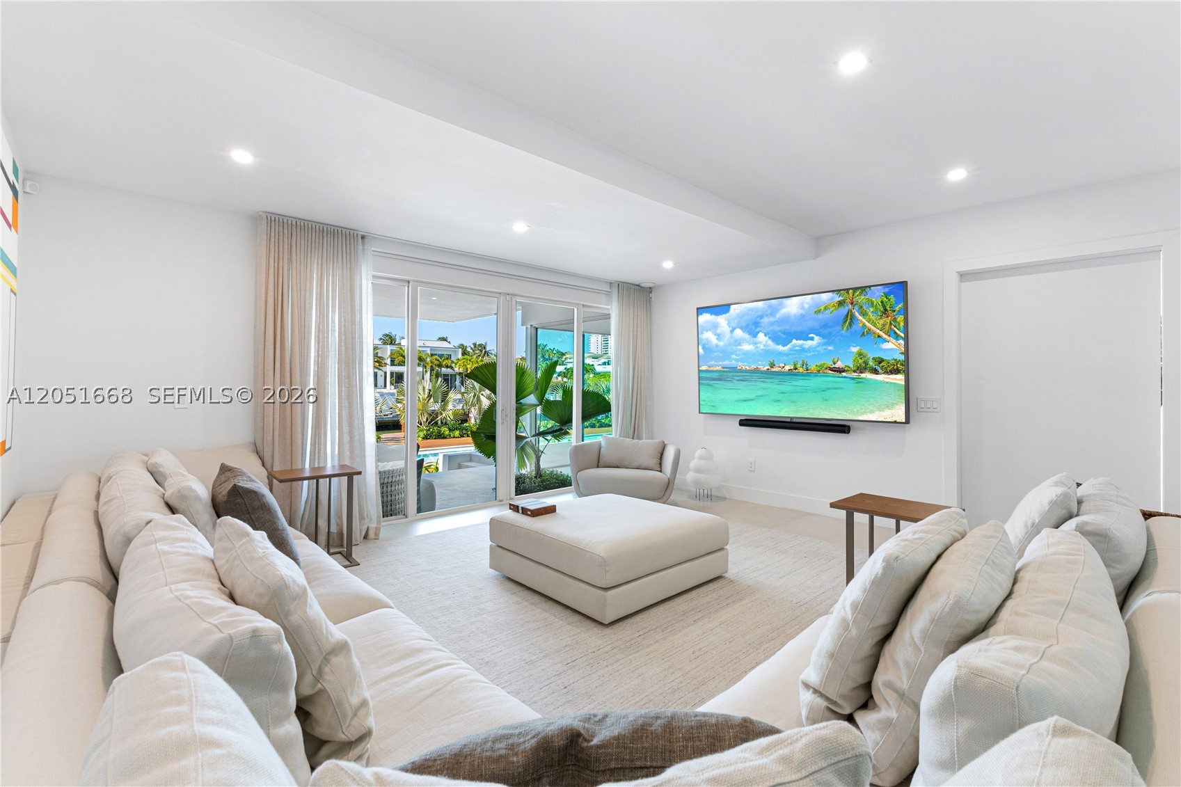 161 Cape Florida Drive Property Photo 11
