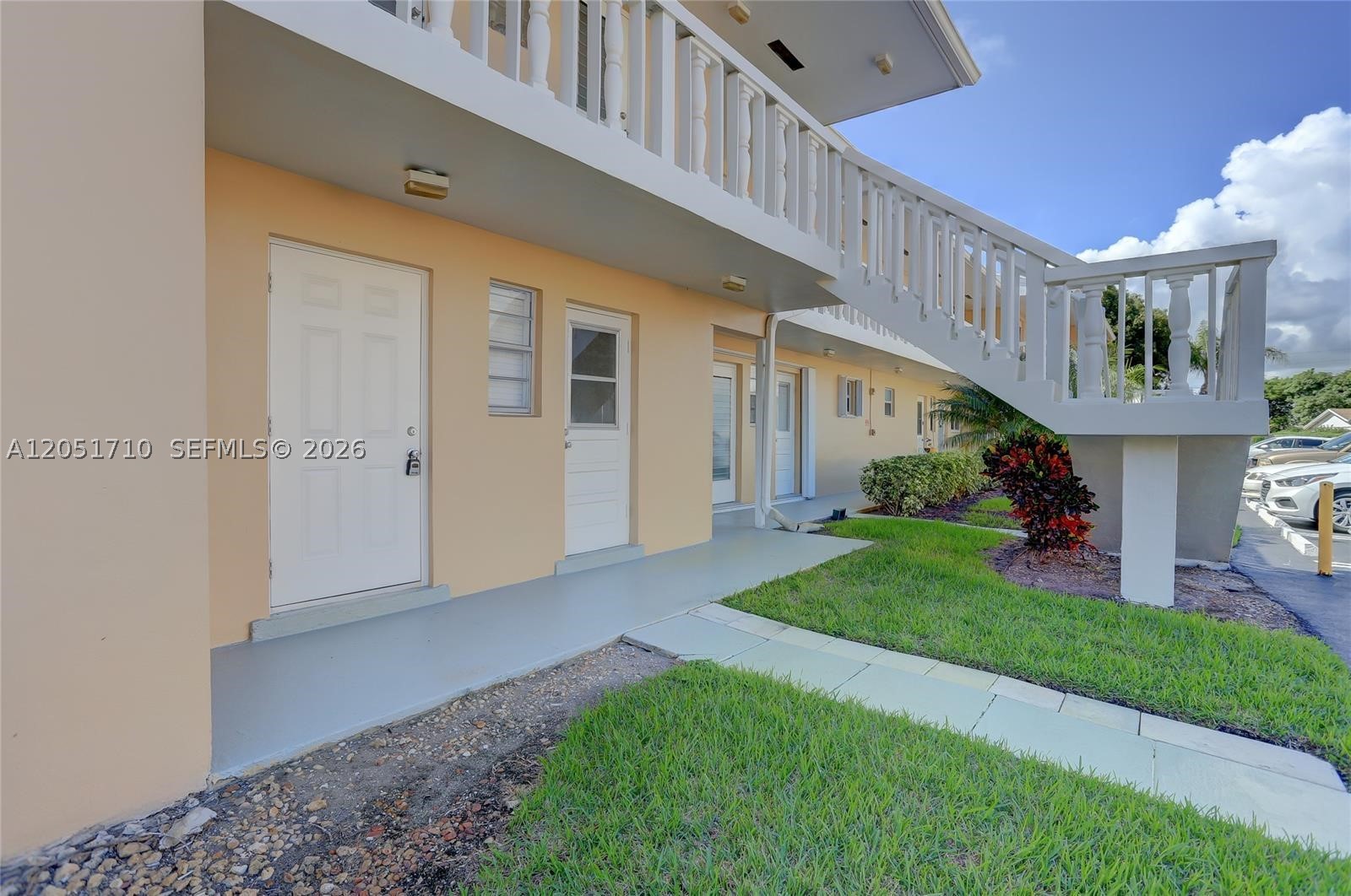 2212 Ne 1st Way 101 Property Photo 7