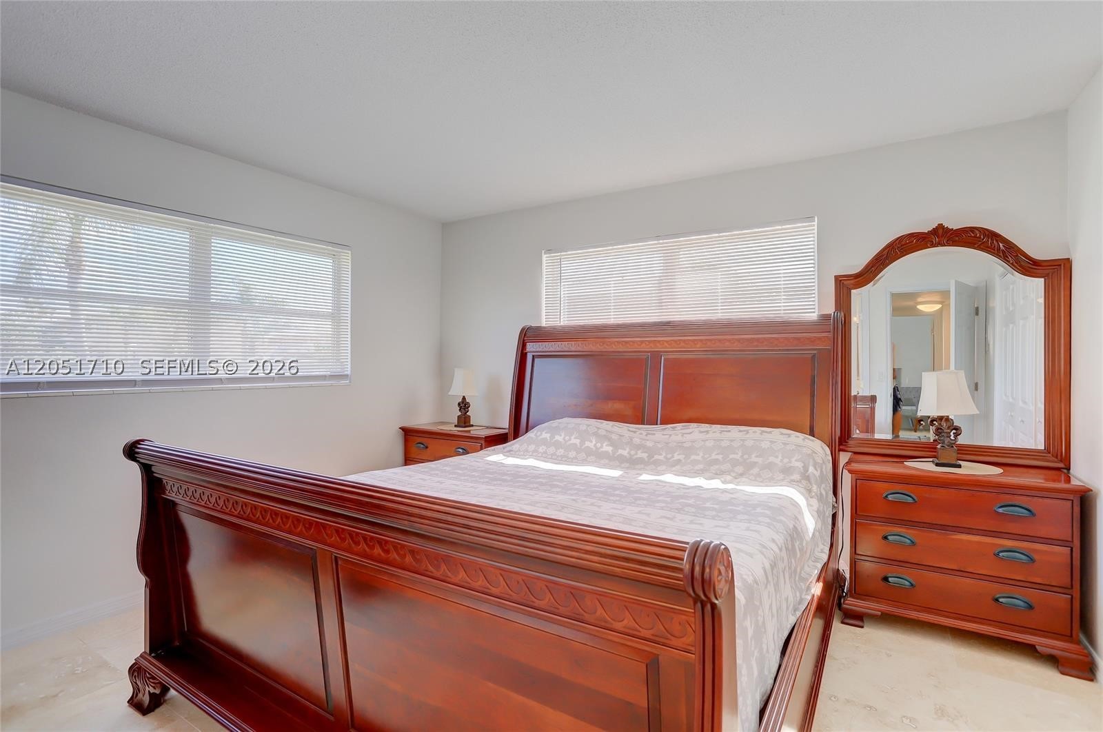 2212 Ne 1st Way 101 Property Photo 16