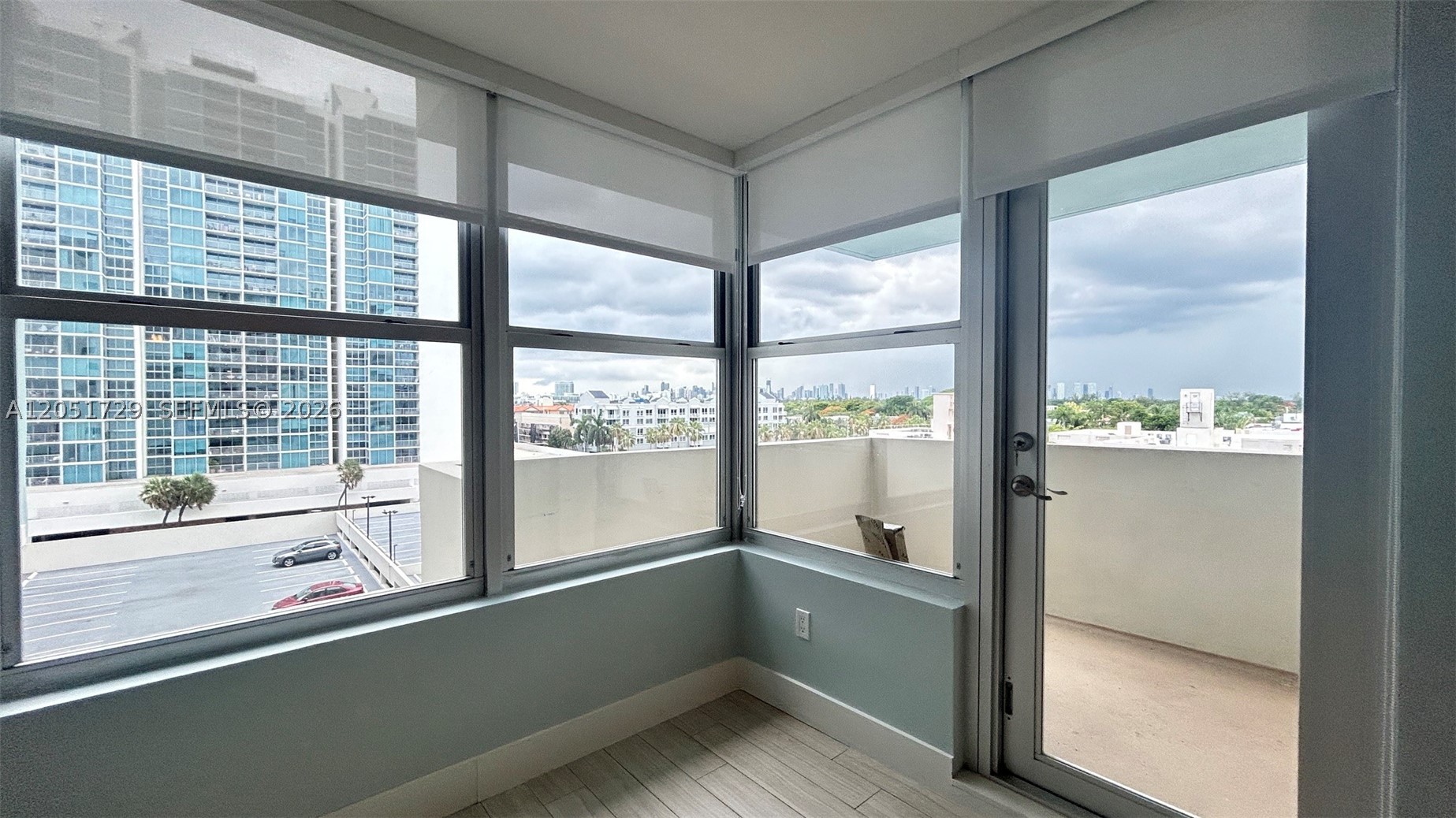 2899 Collins Ave 724 Property Photo 14