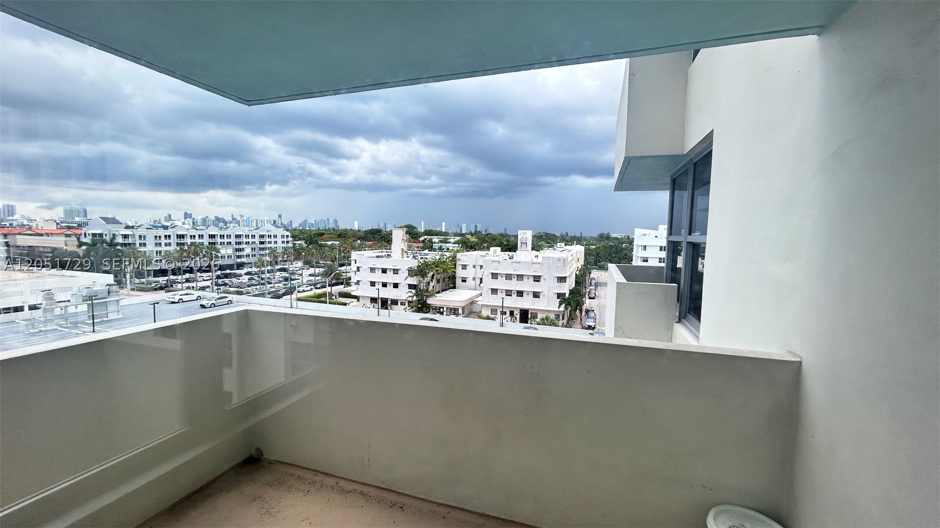 2899 Collins Ave 724 Property Photo 15