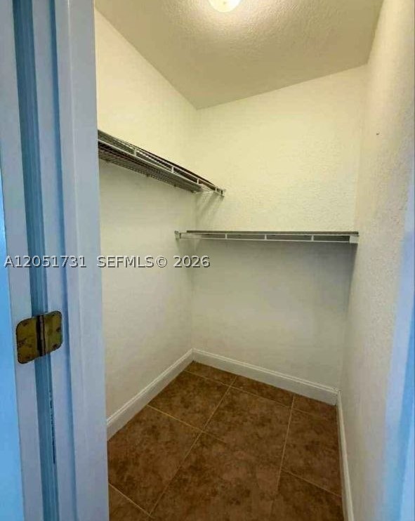 5340 Ne 17th Ter 1-2 Property Photo 11