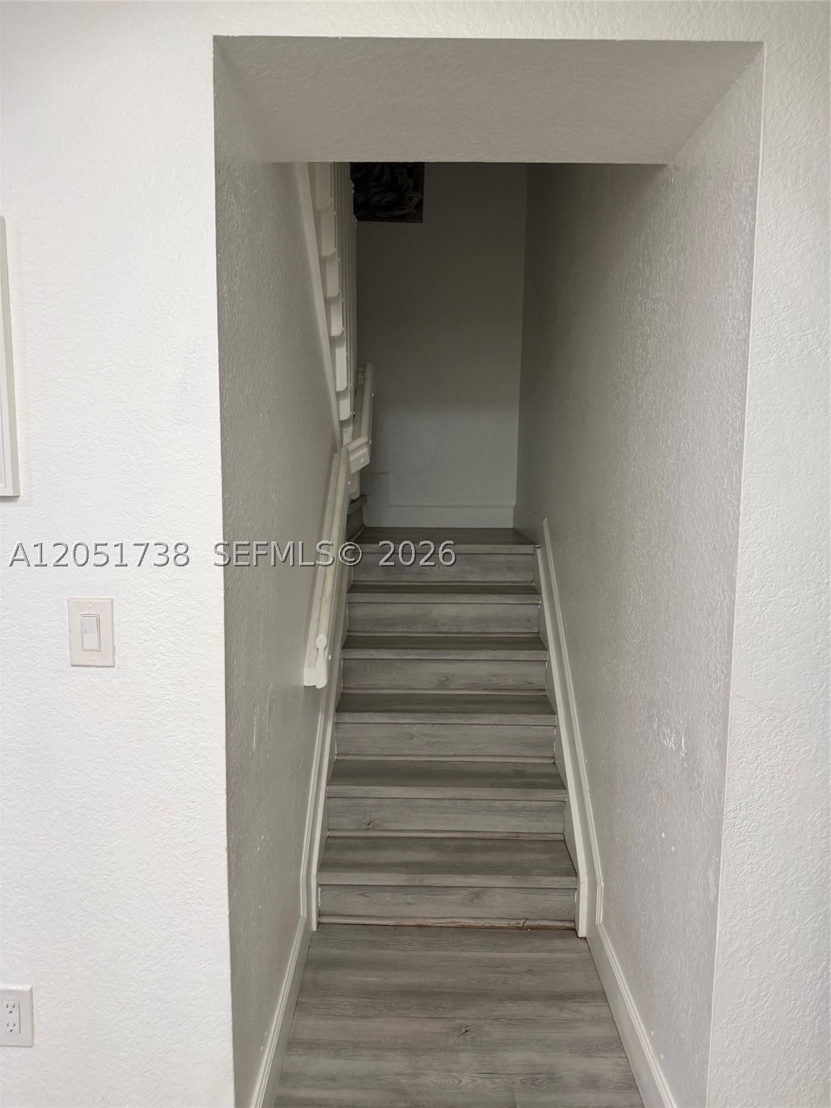 4149 Ne 26th St Property Photo 10
