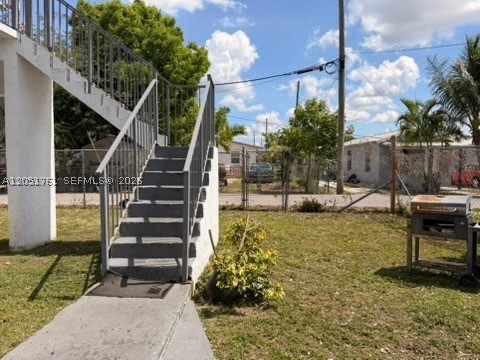 848 Sw 5th St 203 Property Photo 3