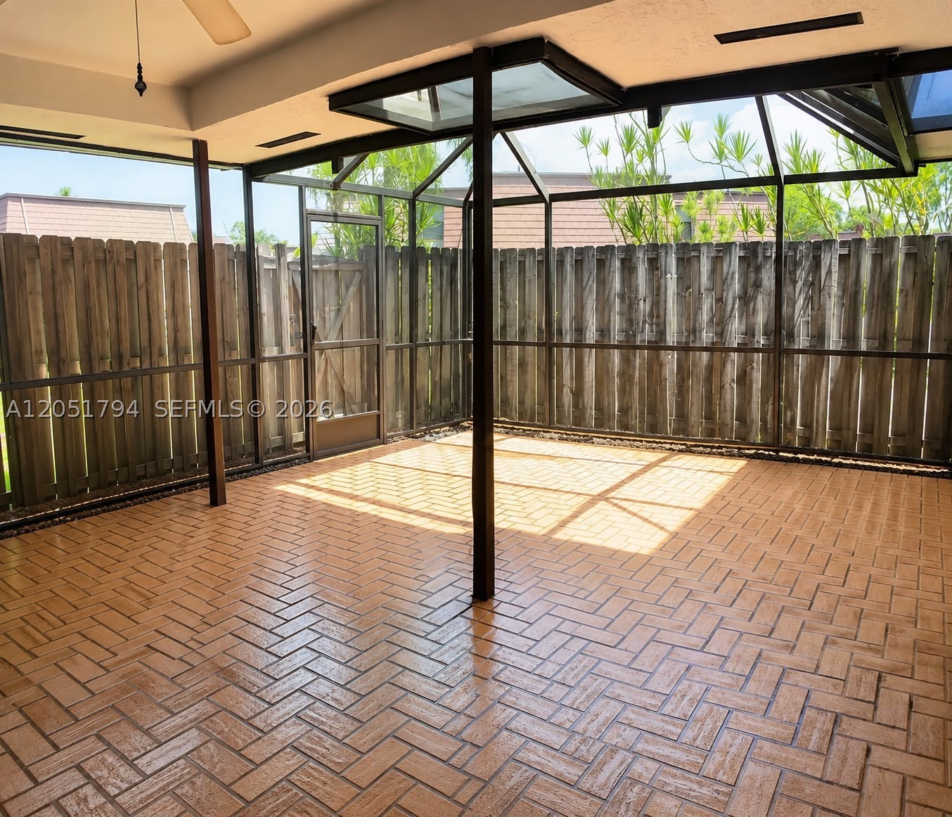 7671 W Courtyard Run W Property Photo 2