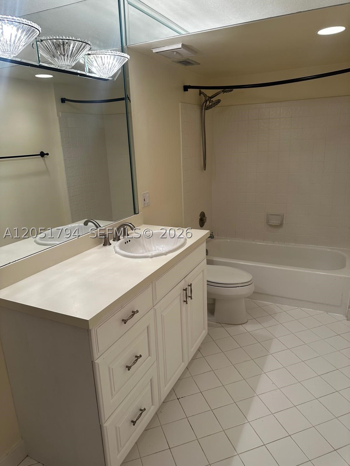 7671 W Courtyard Run W Property Photo 12