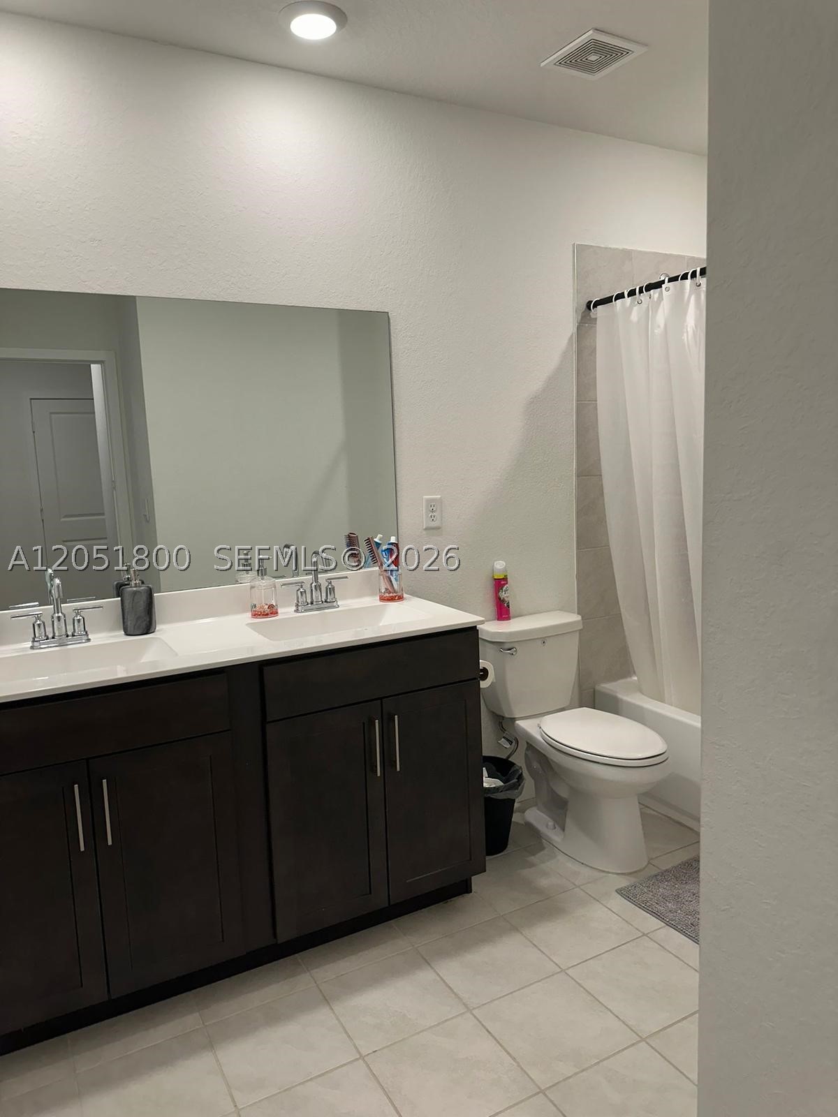785 Se 18th St Property Photo 6