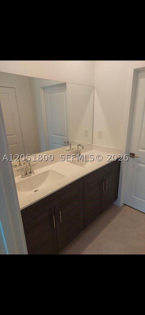 785 Se 18th St Property Photo 8